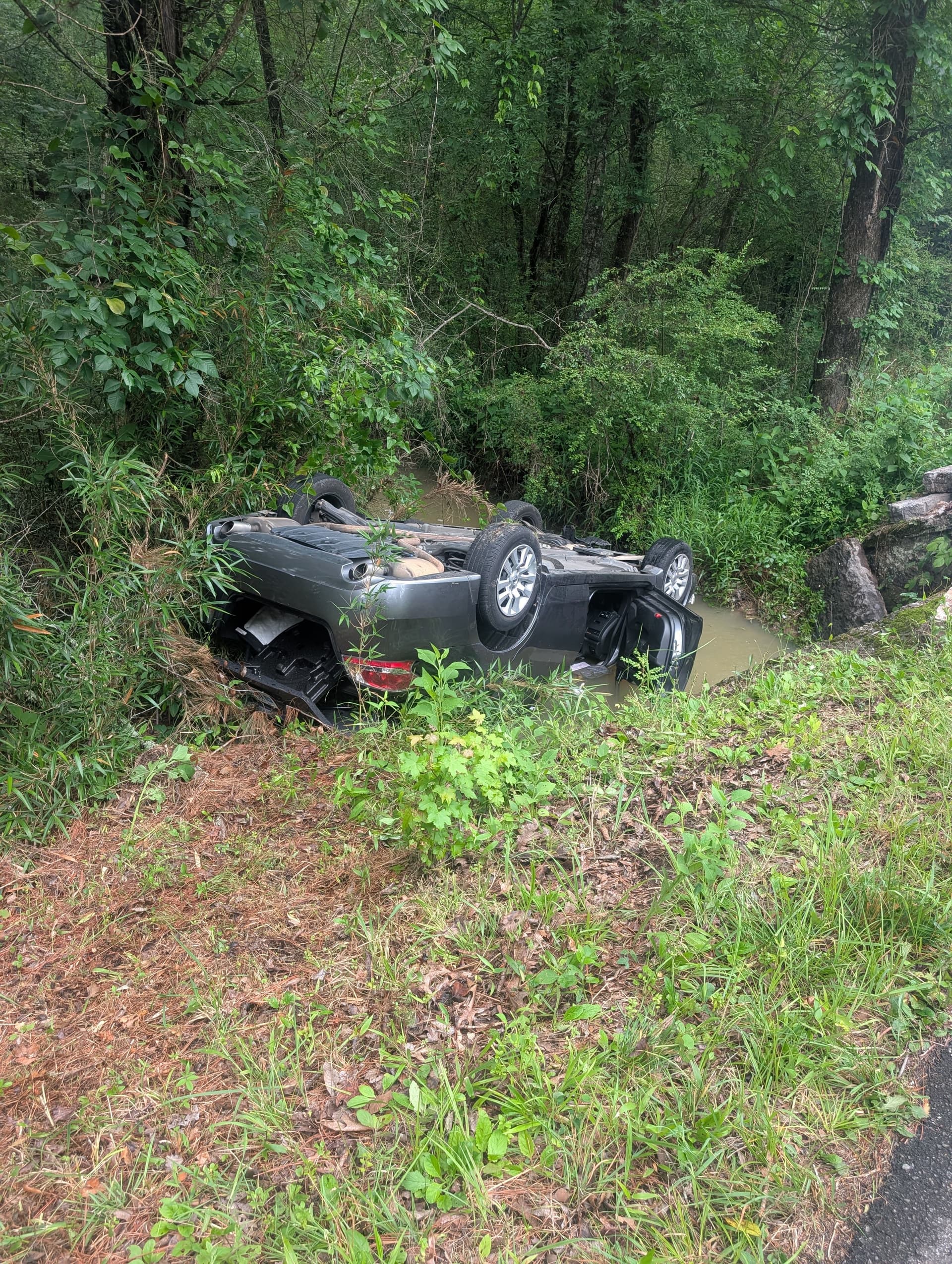Gallery photos for Rollover Recovery and Tow After a Serious Crash in Ringgold: Image #2