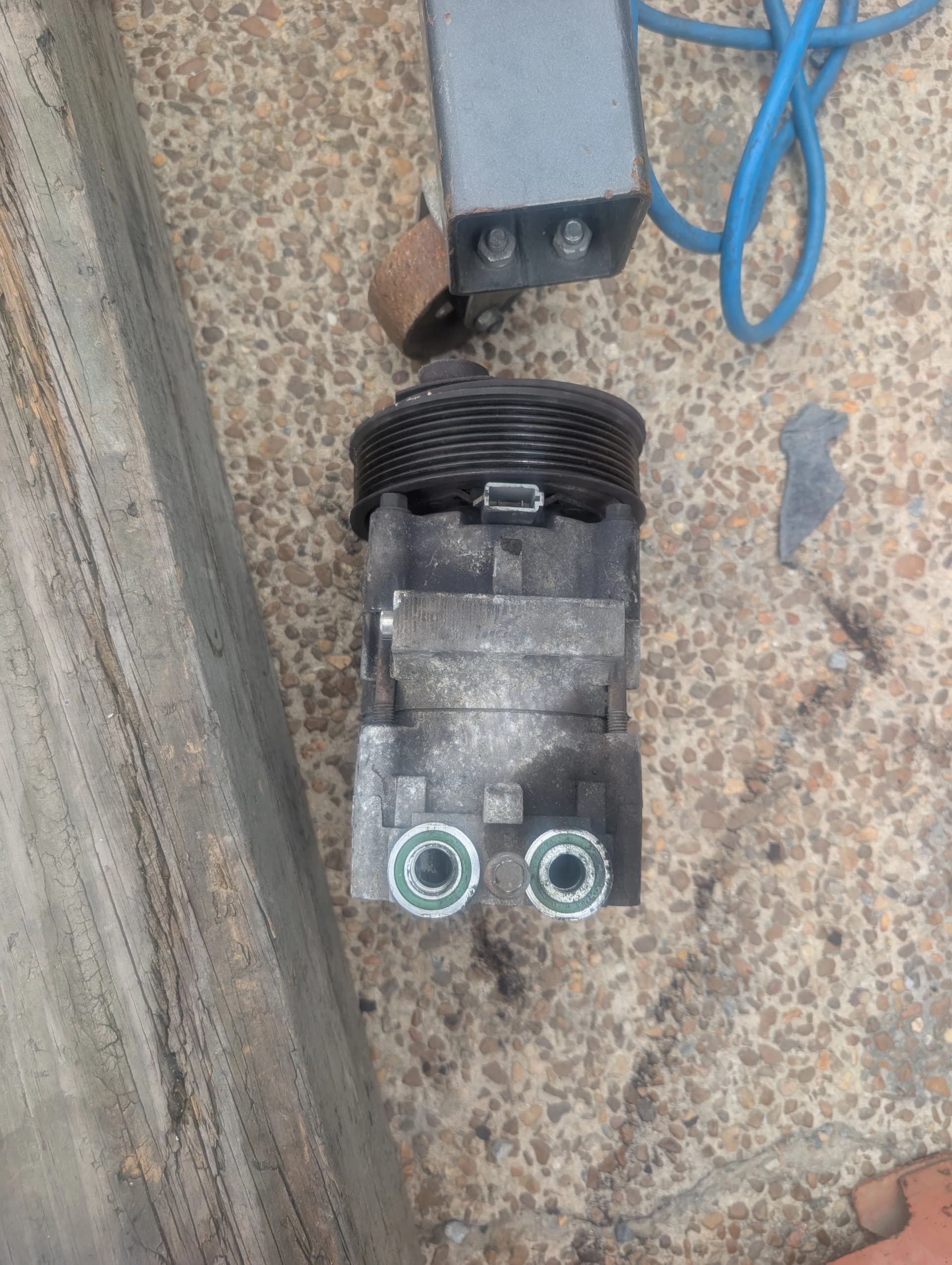 Full A/C System Replacement on a 1998 Ford F-150 5.4 image