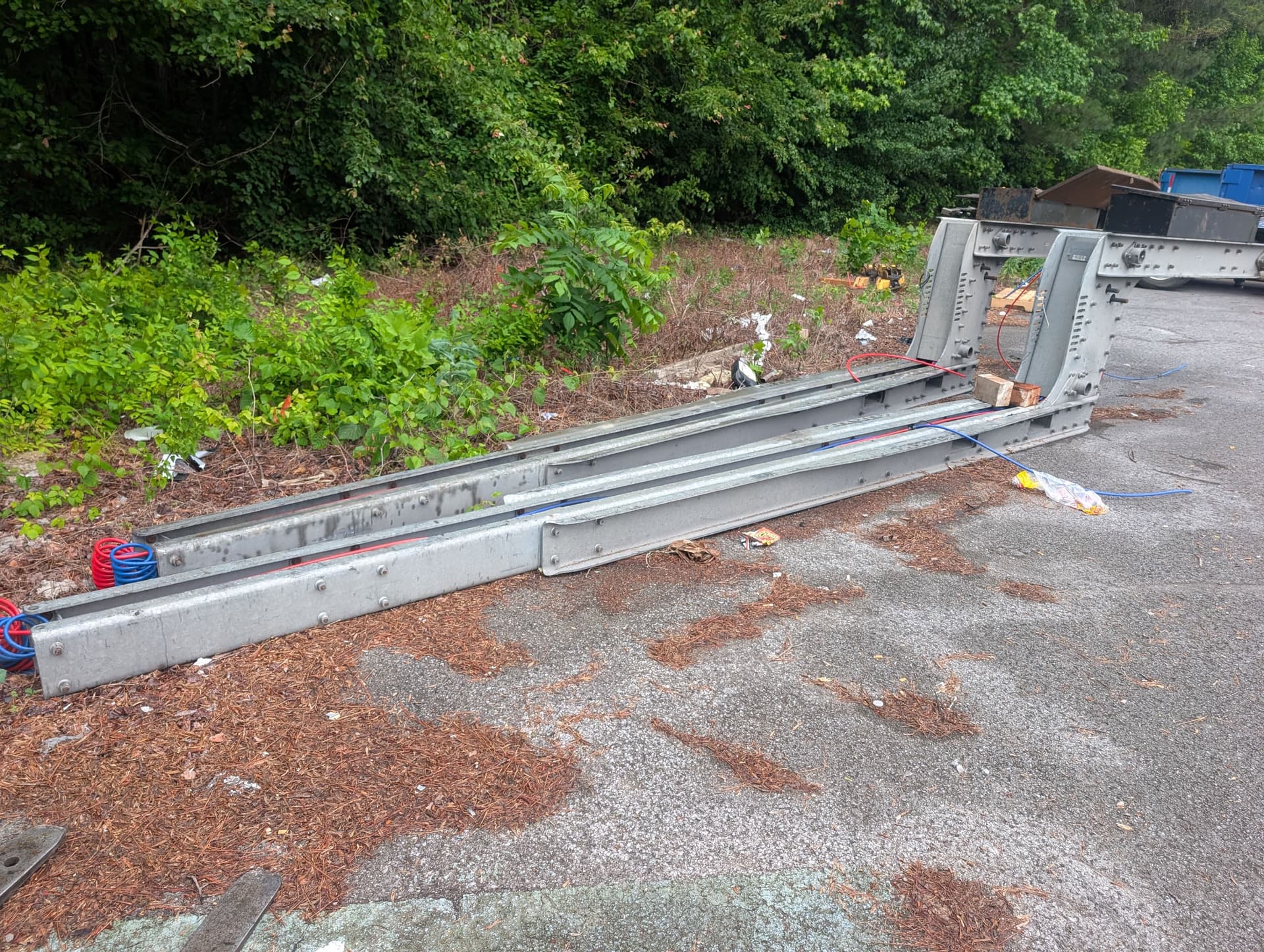 Gallery photos for Heavy Haul Done Right - Loading Semi Trailer Z-Bars with a Forklift: Image #1