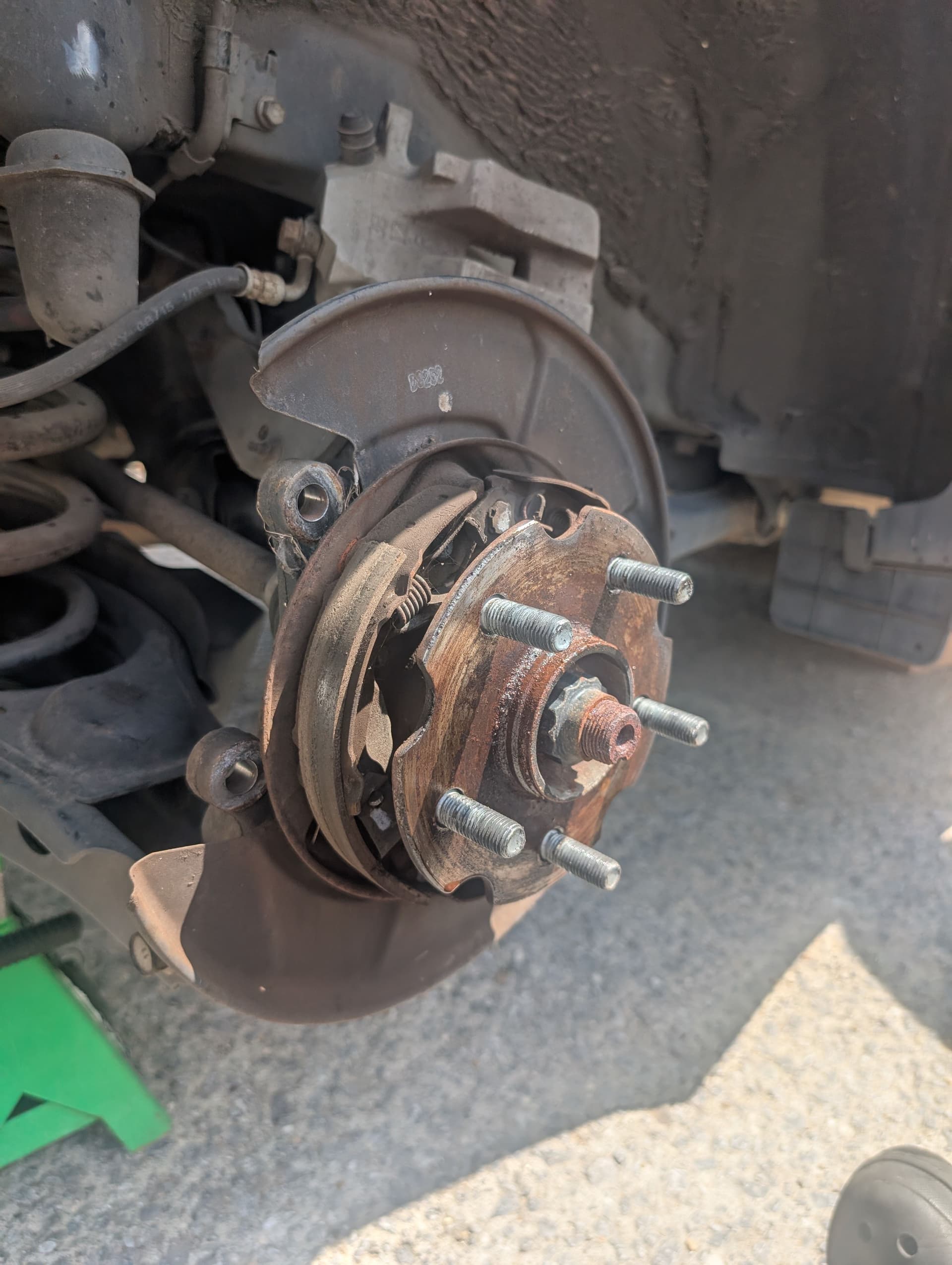 Gallery photos for Toyota RAV4 AWD Full Brake Pad and Rotor Replacement: Image #5