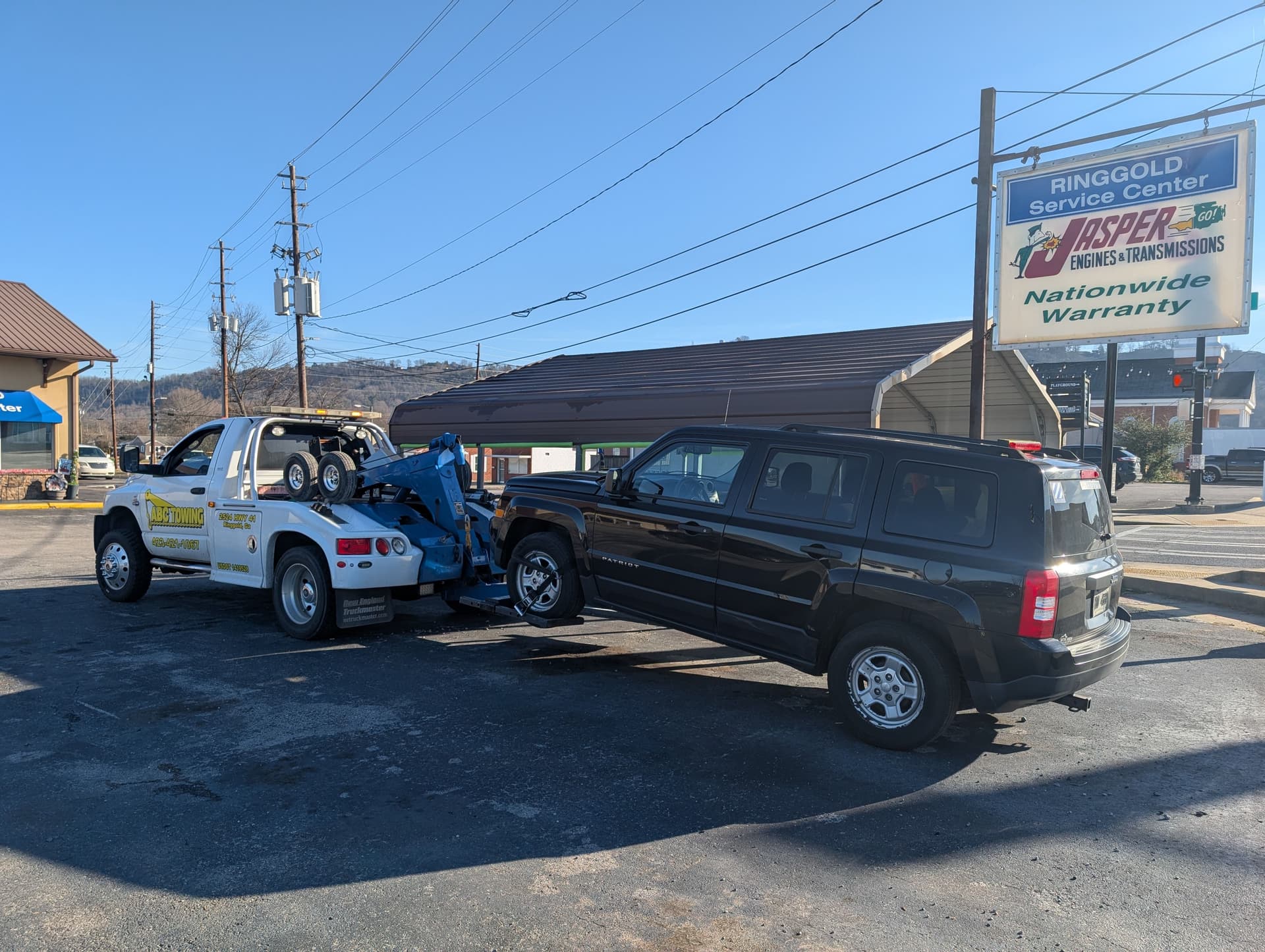 Jeep Patriot Rescue by ABC Towing in Ringgold image