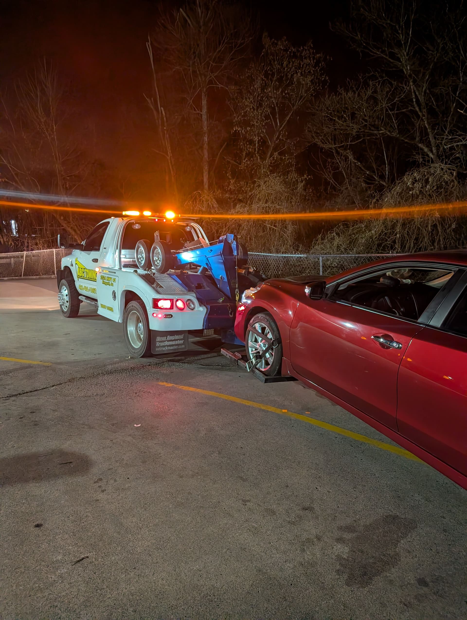 Late Night Rescue by ABC Towing image