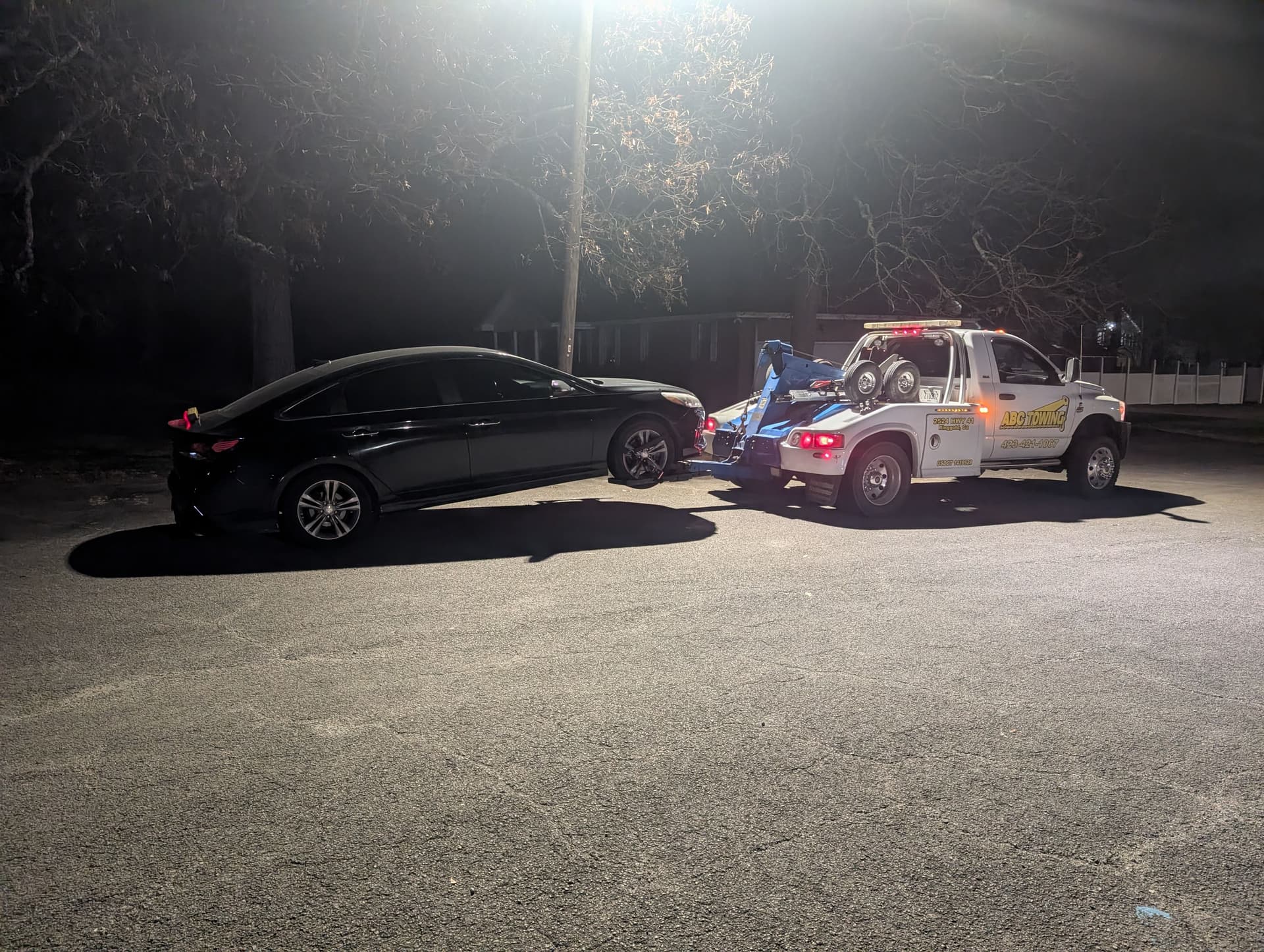 Gallery photos for Nighttime Towing on Cloud Springs Rd Fort Oglethorpe GA: Image #4