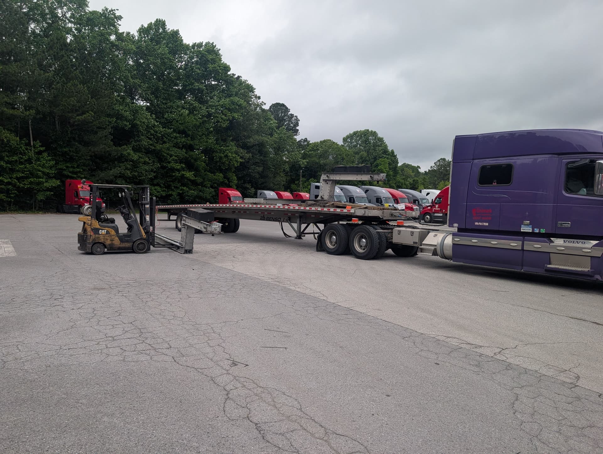Gallery photos for Heavy Haul Done Right - Loading Semi Trailer Z-Bars with a Forklift: Image #6