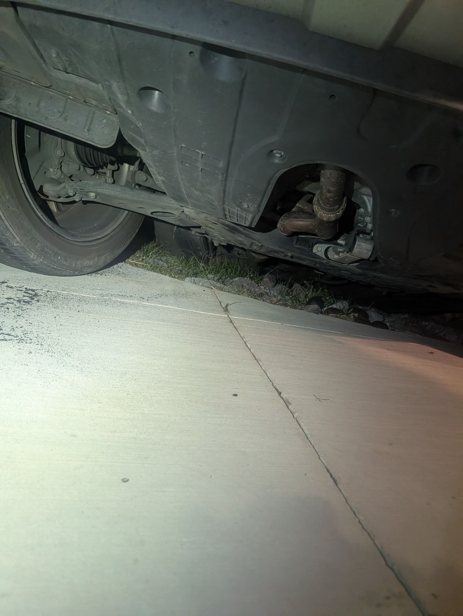 Gallery photos for Nighttime SUV Rescue by ABC Towing: Image #7