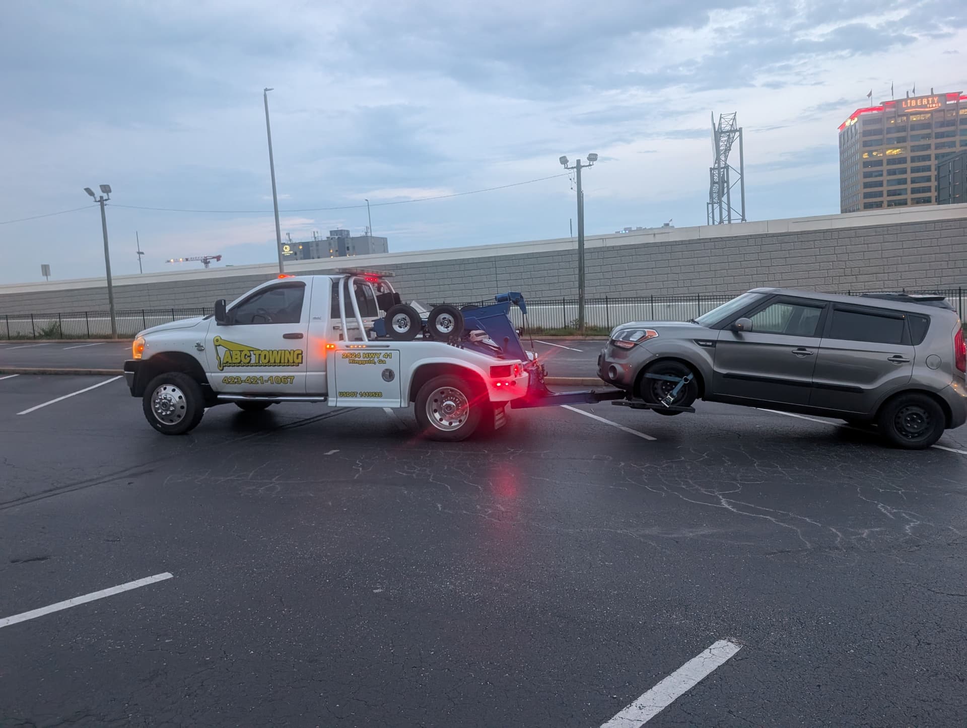 Gallery photos for Chattanooga Tow Service That Gets Your Car to the Shop: Image #9