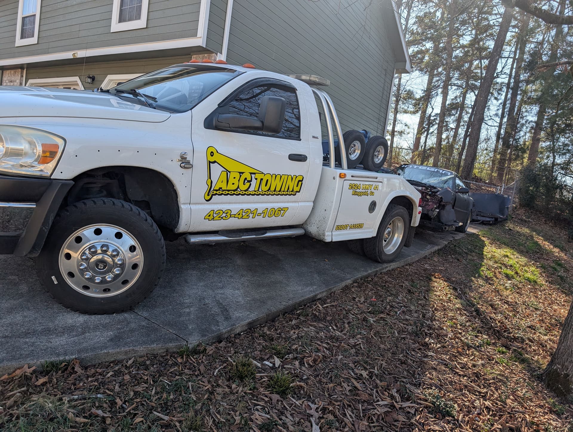 Gallery photos for Reliable Towing and Repair Services in Chattanooga: Image #3
