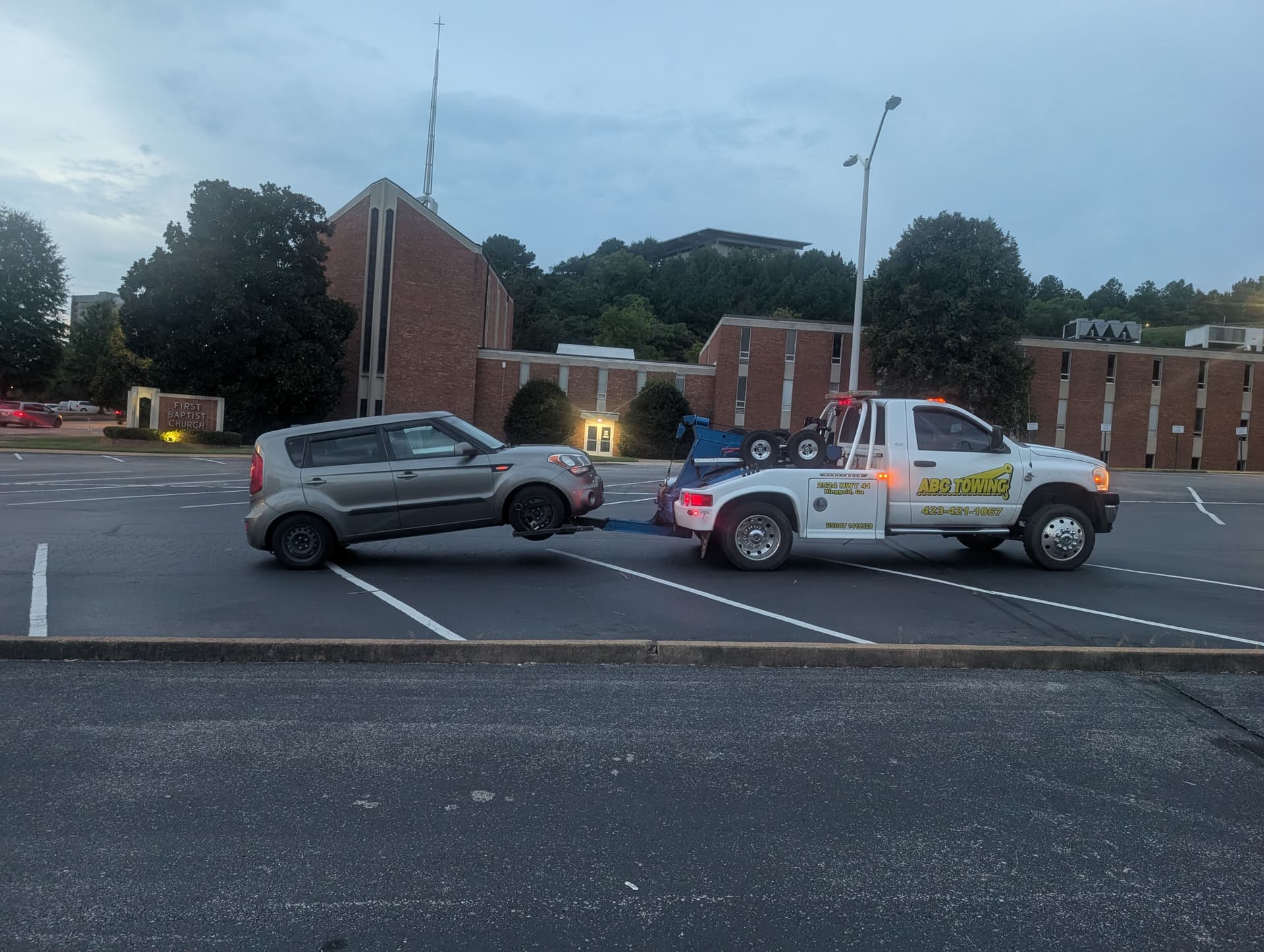 Gallery photos for Chattanooga Tow Service That Gets Your Car to the Shop: Image #6