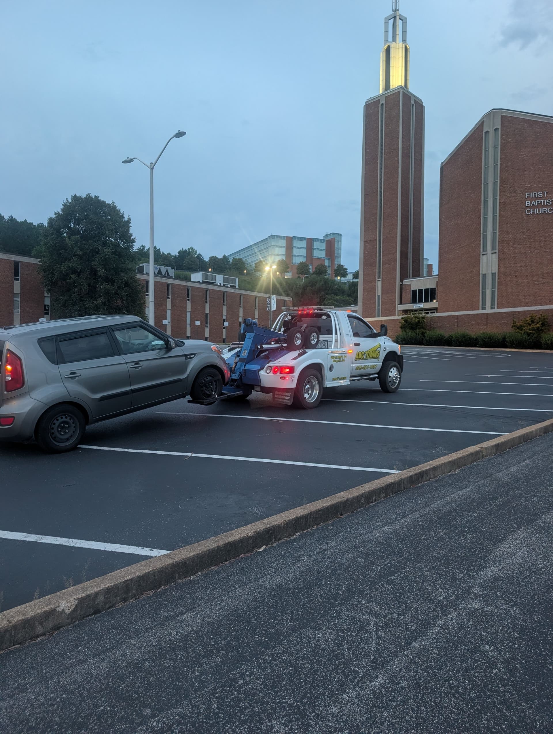 Gallery photos for Chattanooga Tow Service That Gets Your Car to the Shop: Image #7