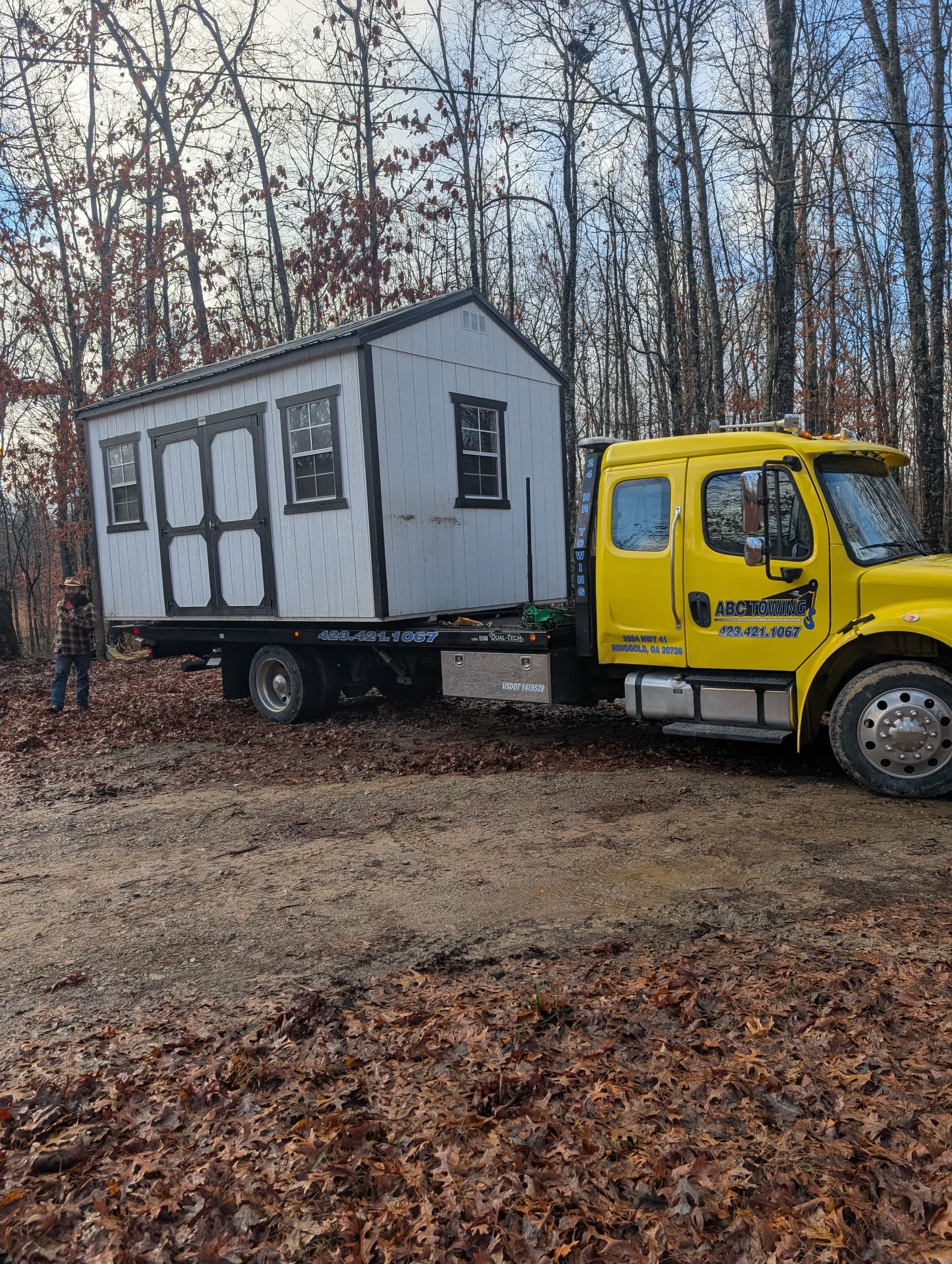 Gallery photos for Efficient Shed Transport from McMinnville to Chickamauga: Image #2