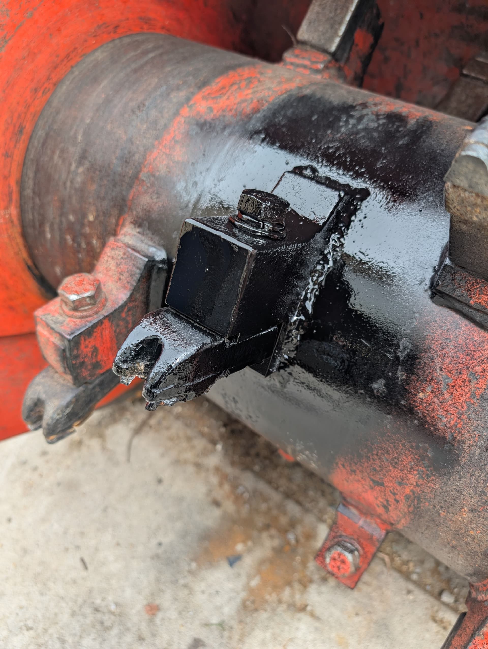 Gallery photos for Reviving a Mulcher with Precision Repair: Image #8