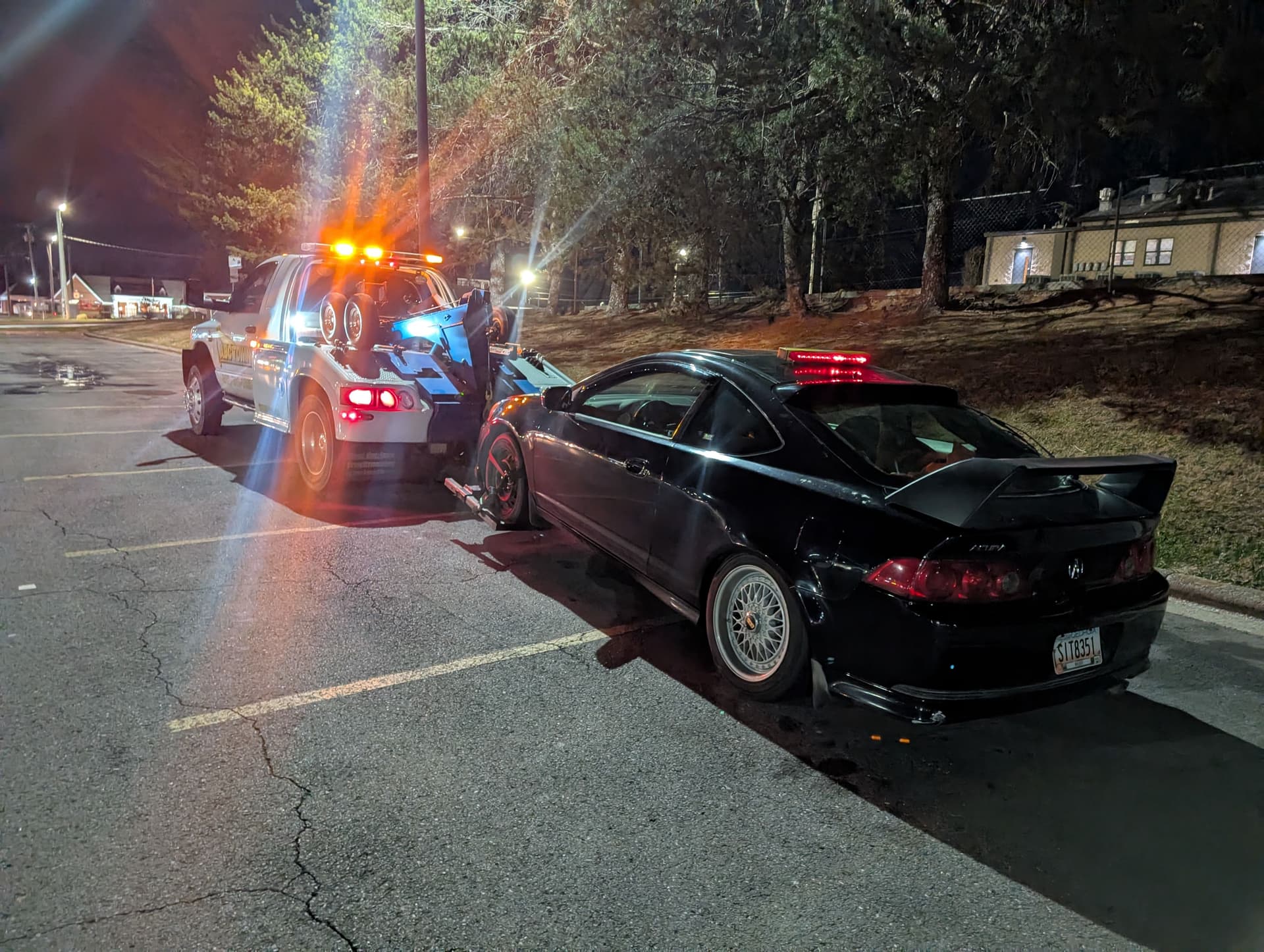 Nighttime Towing Support from Walmart