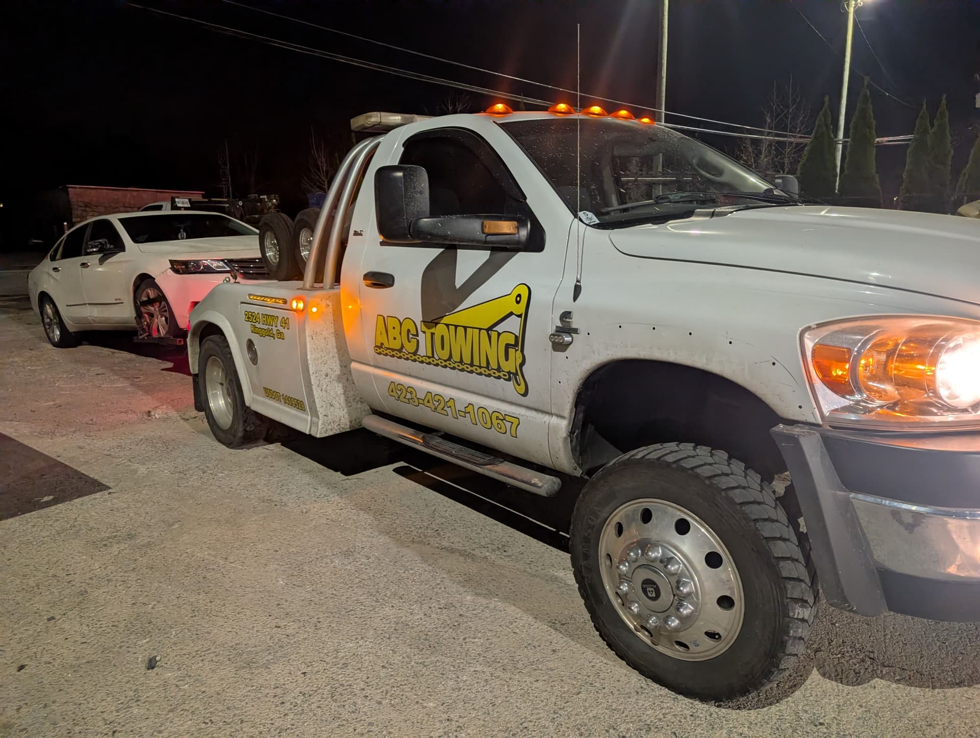 Late-Night Chevy Impala Tow Assistance image