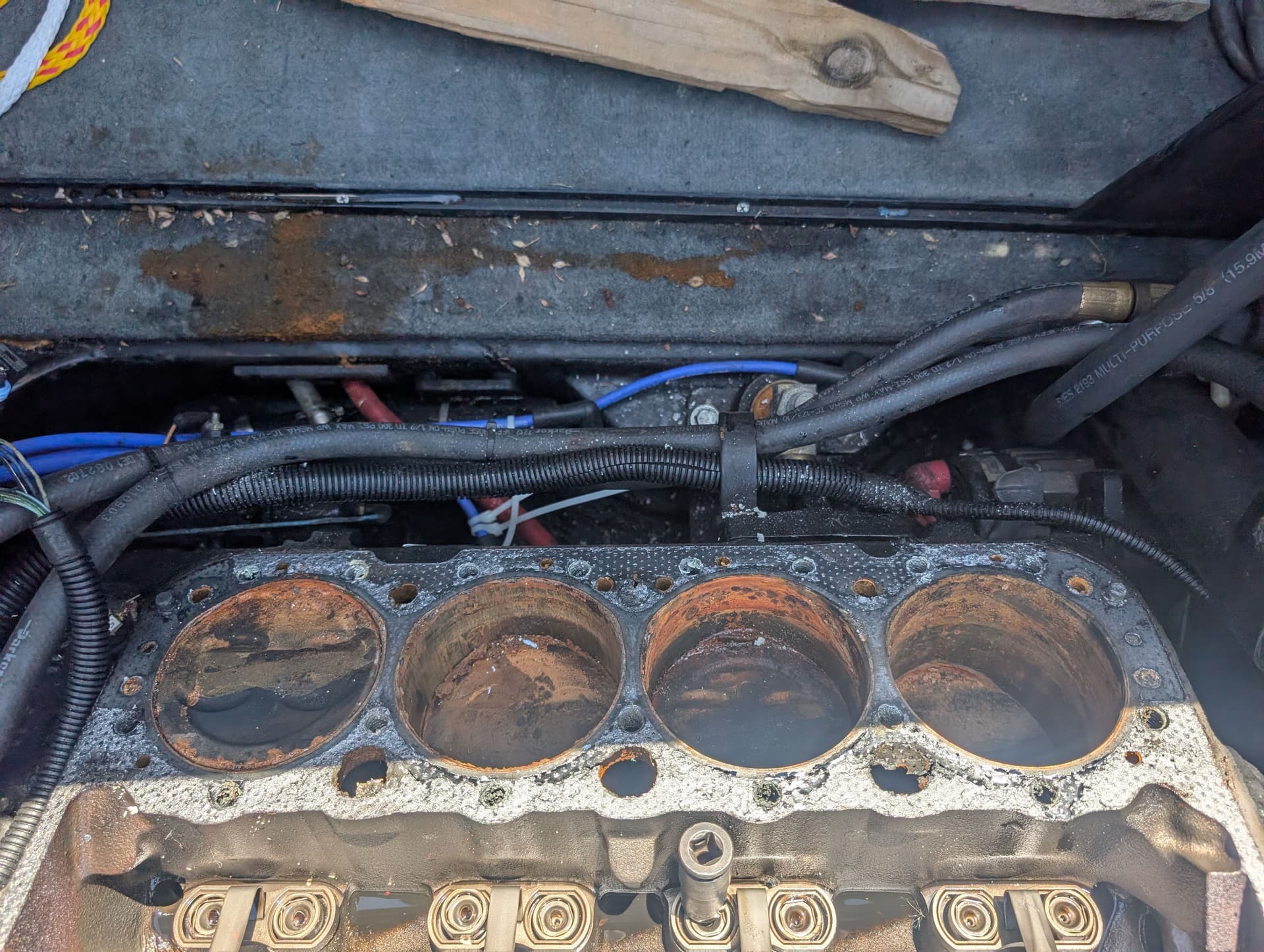 Gallery photos for Engine Repair in Action: Bringing a Malibu Boat Back to Life: Image #9