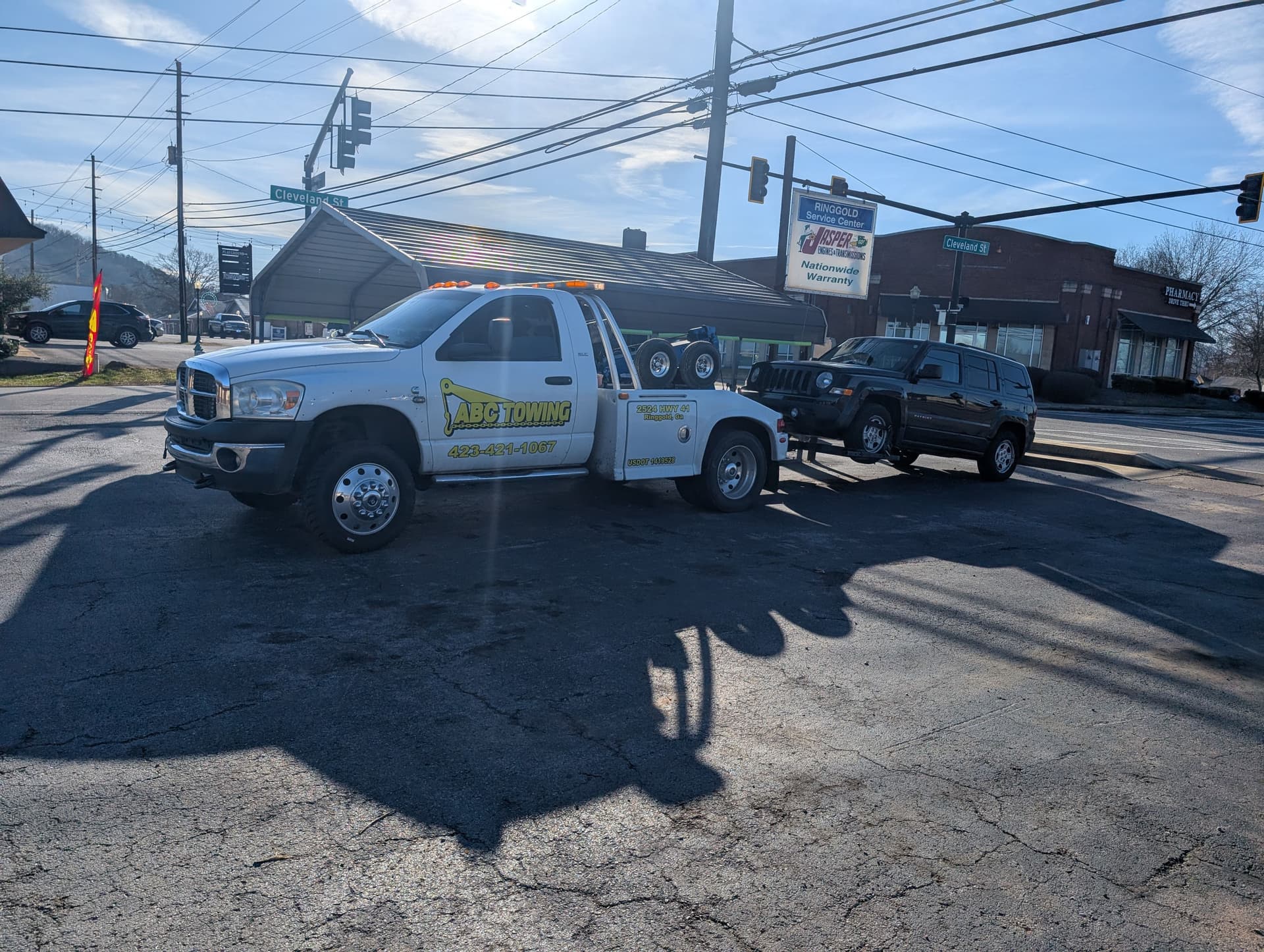 Gallery photos for Jeep Patriot Rescue by ABC Towing in Ringgold: Image #4