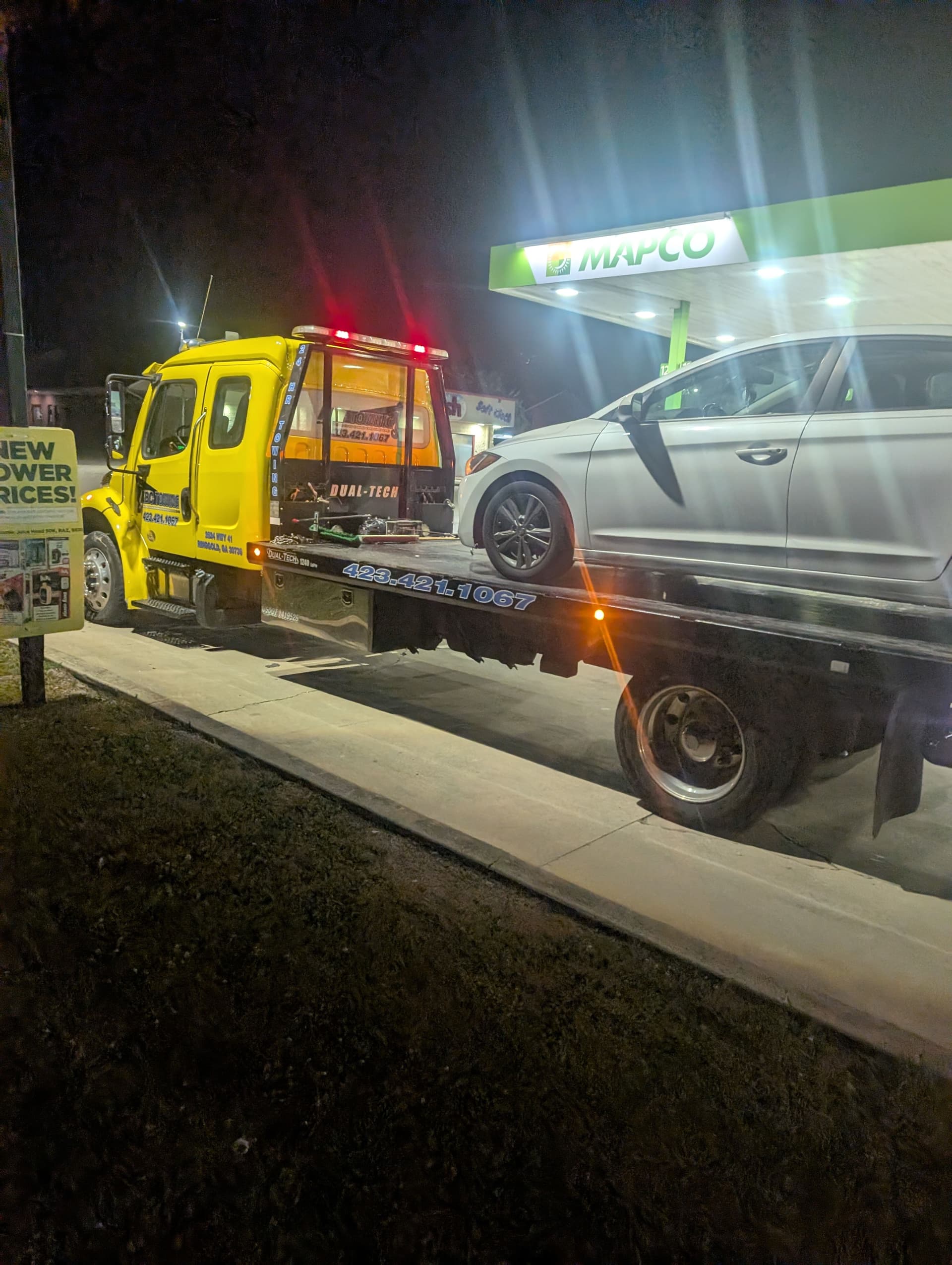 Gallery photos for Late-Night Accident Recovery and Towing in Ringgold GA: Image #6