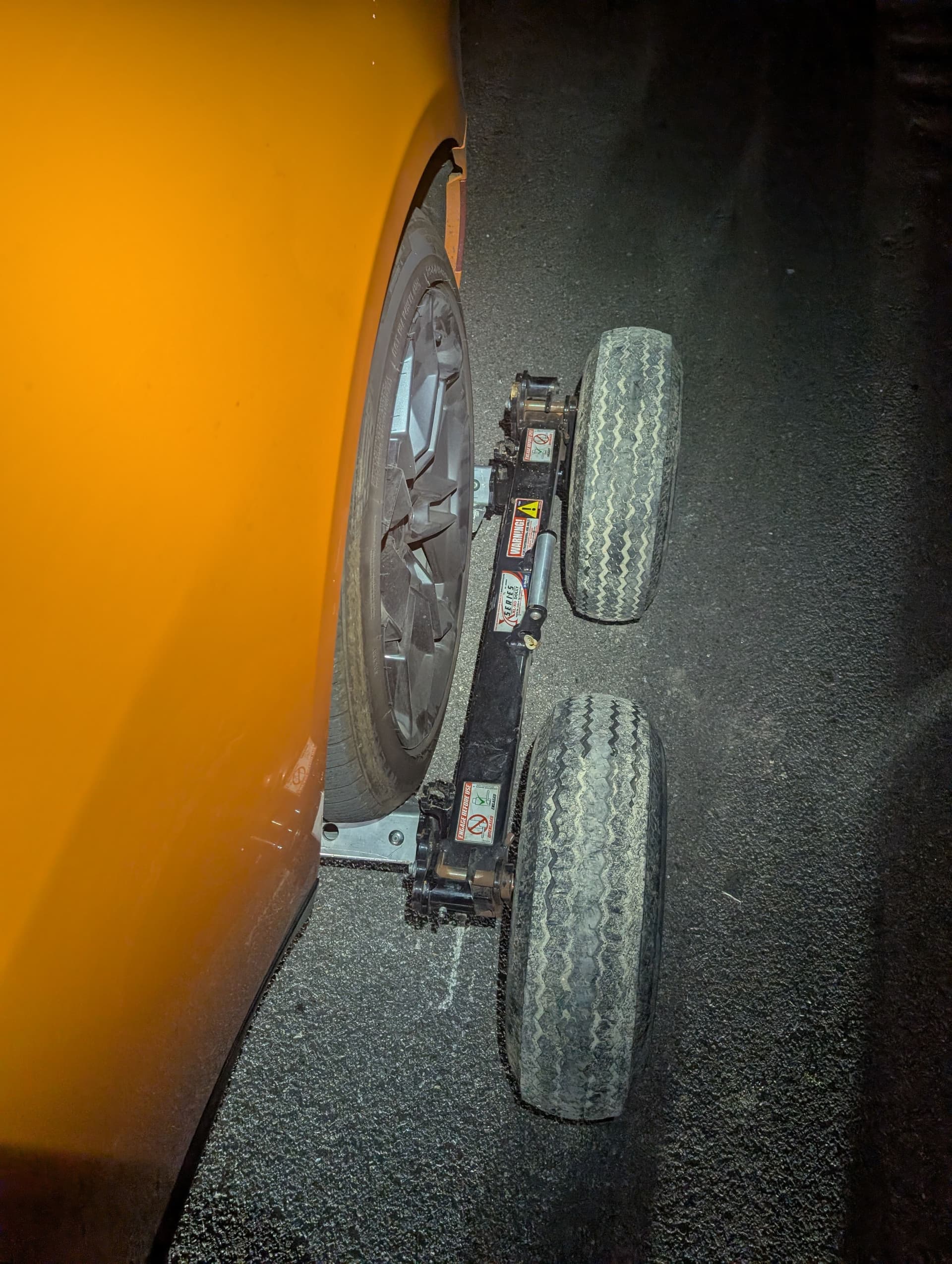 Gallery photos for Electric Dodge Charger Tow Across Town: Image #2