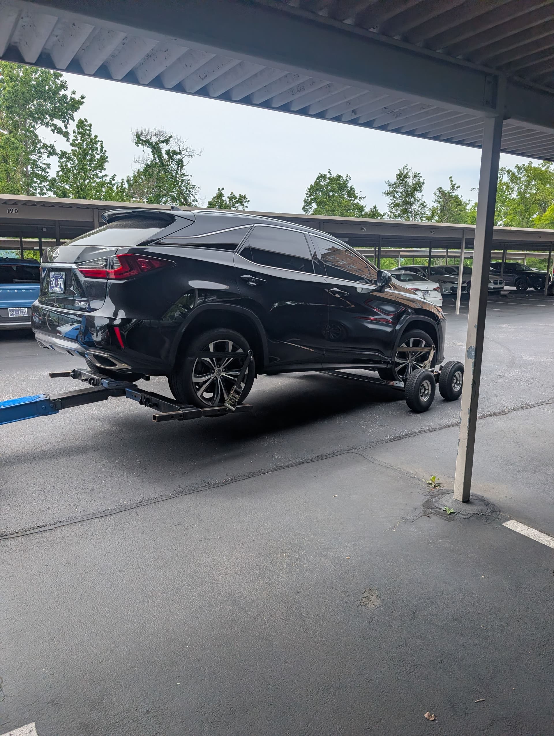 Gallery photos for Towing a Locked-Out Lexus From a Tight Parking Lot: Image #1