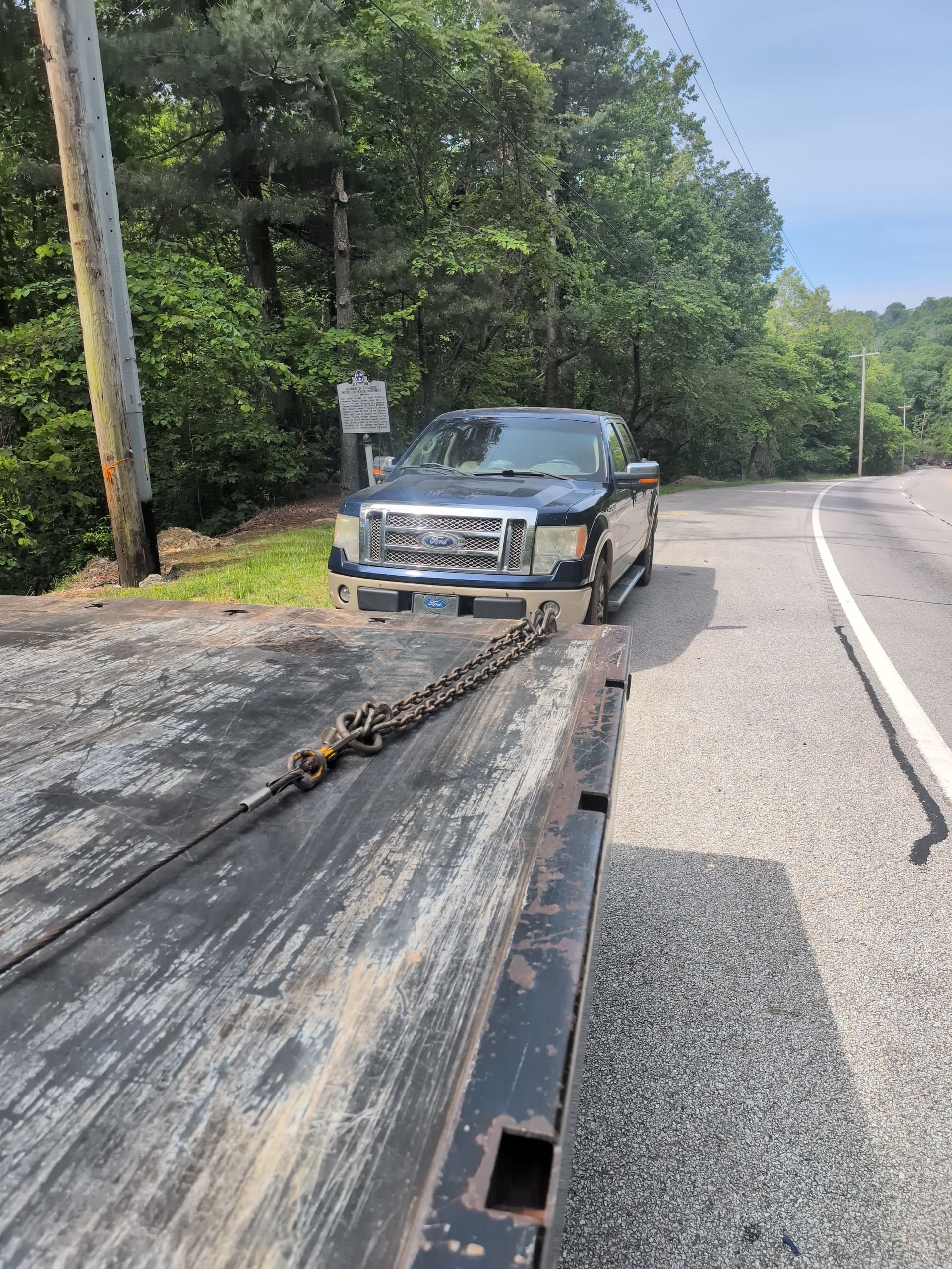 Transmission Trouble Tow from Signal Mountain to the Shop image