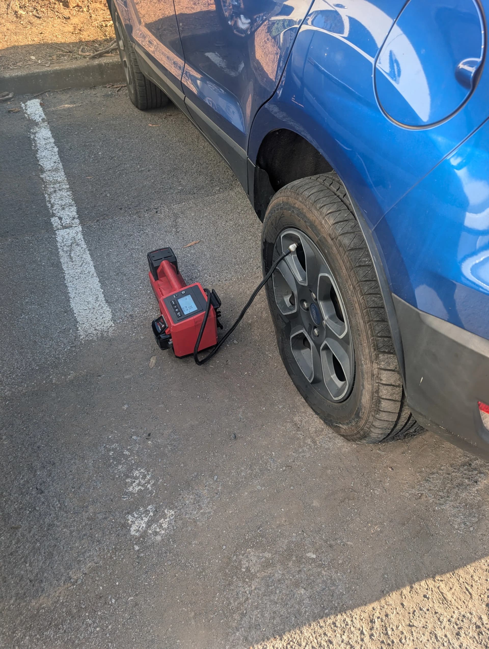 Gallery photos for Flat Tire Repair Done Right - Back on the Road Fast: Image #1