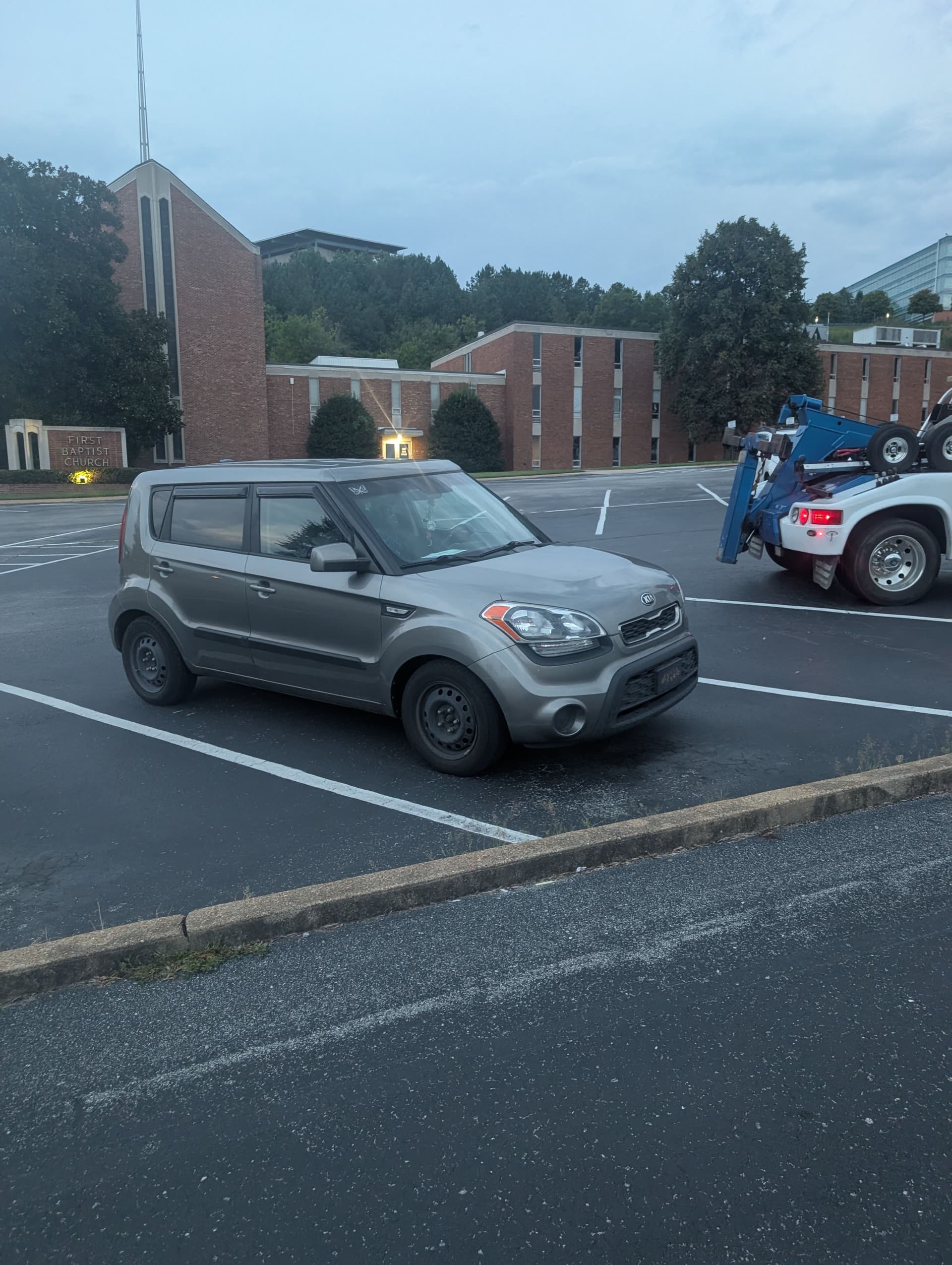 Gallery photos for Chattanooga Tow Service That Gets Your Car to the Shop: Image #3