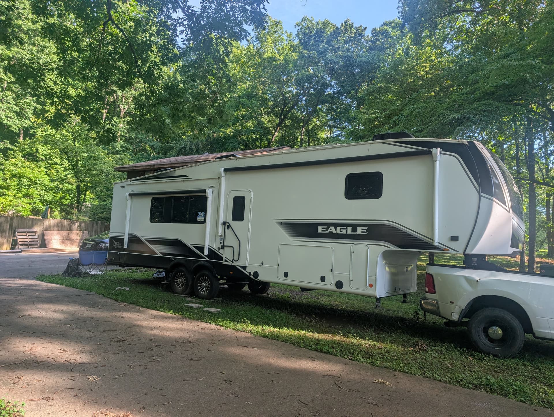 Gallery photos for Fifth-Wheel Towing Done Right for Your Jayco Eagle: Image #7