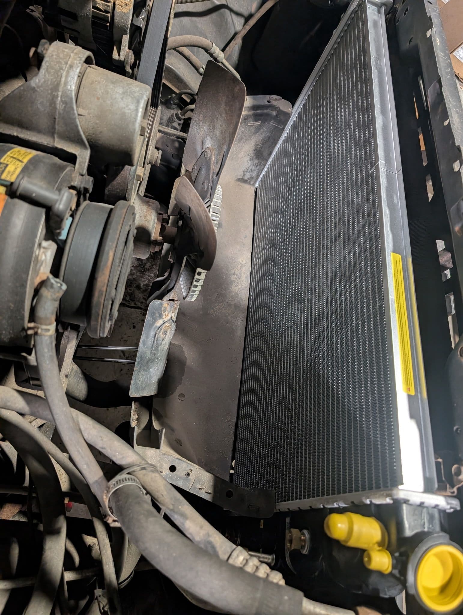 Radiator Replacement in 1990 Chevrolet Blazer K 1500