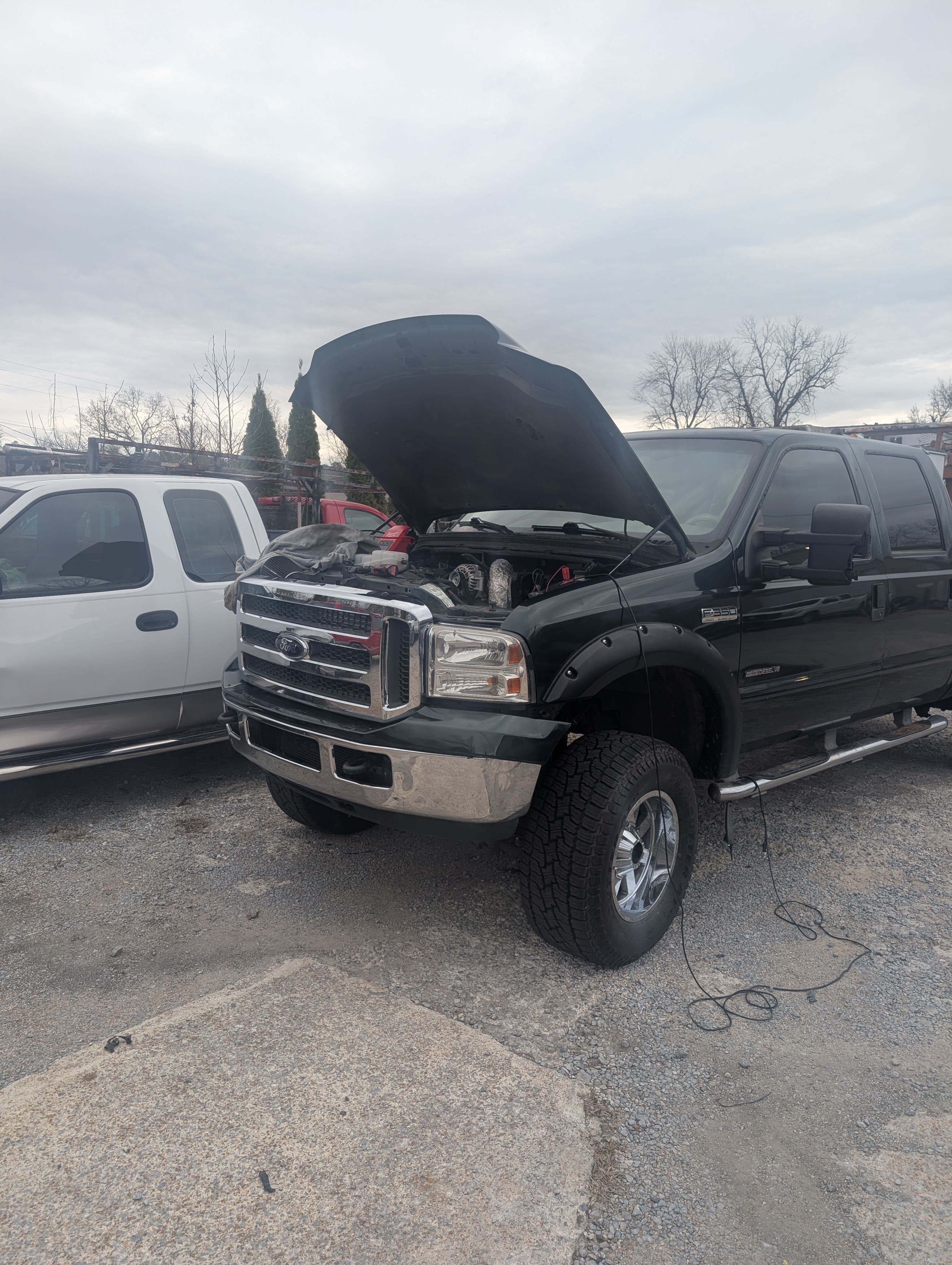 Project Diagnosing a Charging Circuit Issue on an '01 Ford F350 image
