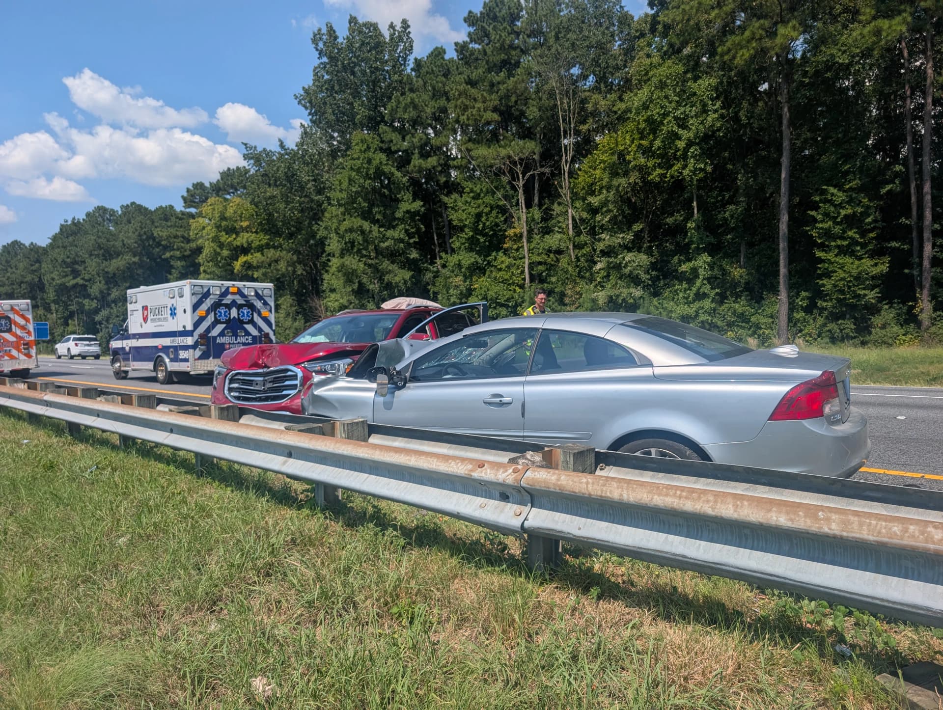 Gallery photos for Multi-Vehicle Accident Response on I-75 North in Ringgold: Image #3
