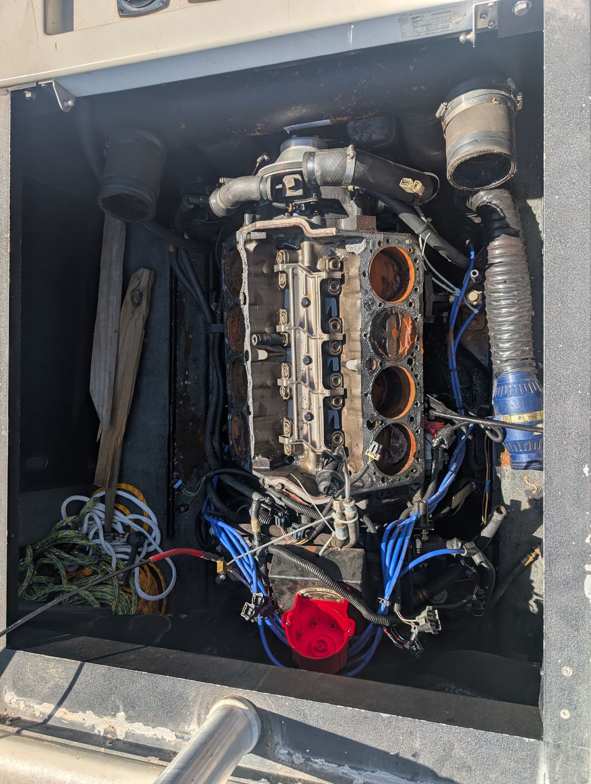 Gallery photos for Engine Repair in Action: Bringing a Malibu Boat Back to Life: Image #7