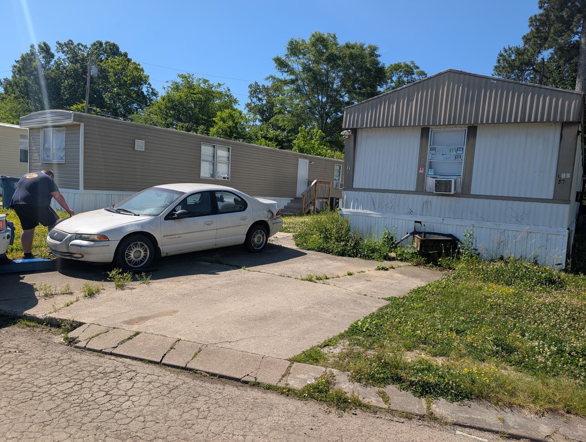 Gallery photos for Unauthorized Vehicle Removed from Ringgold Property the Right Way: Image #3