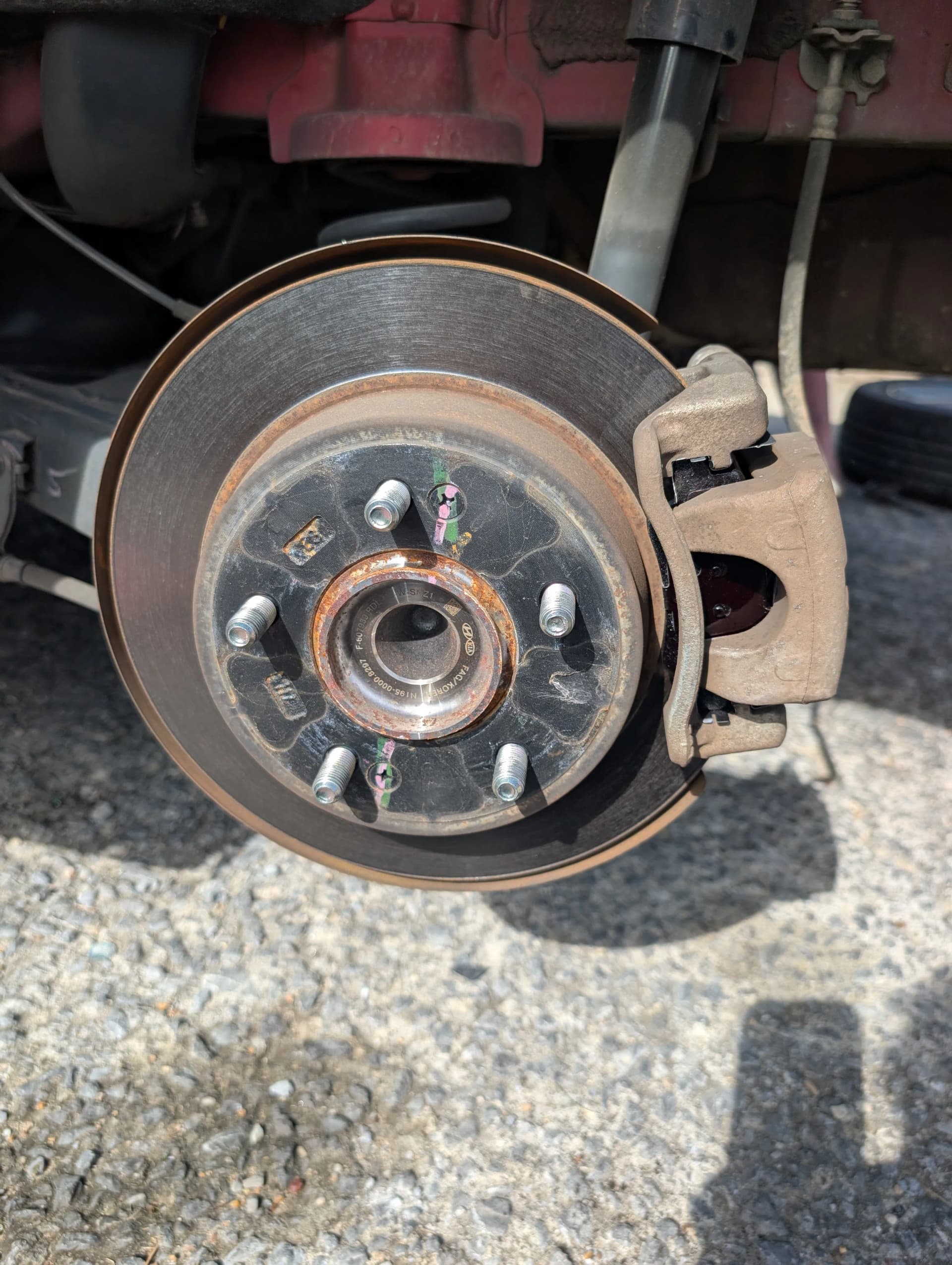 Gallery photos for Front and Rear Brake Pad Replacement on a Hyundai Elantra: Image #8