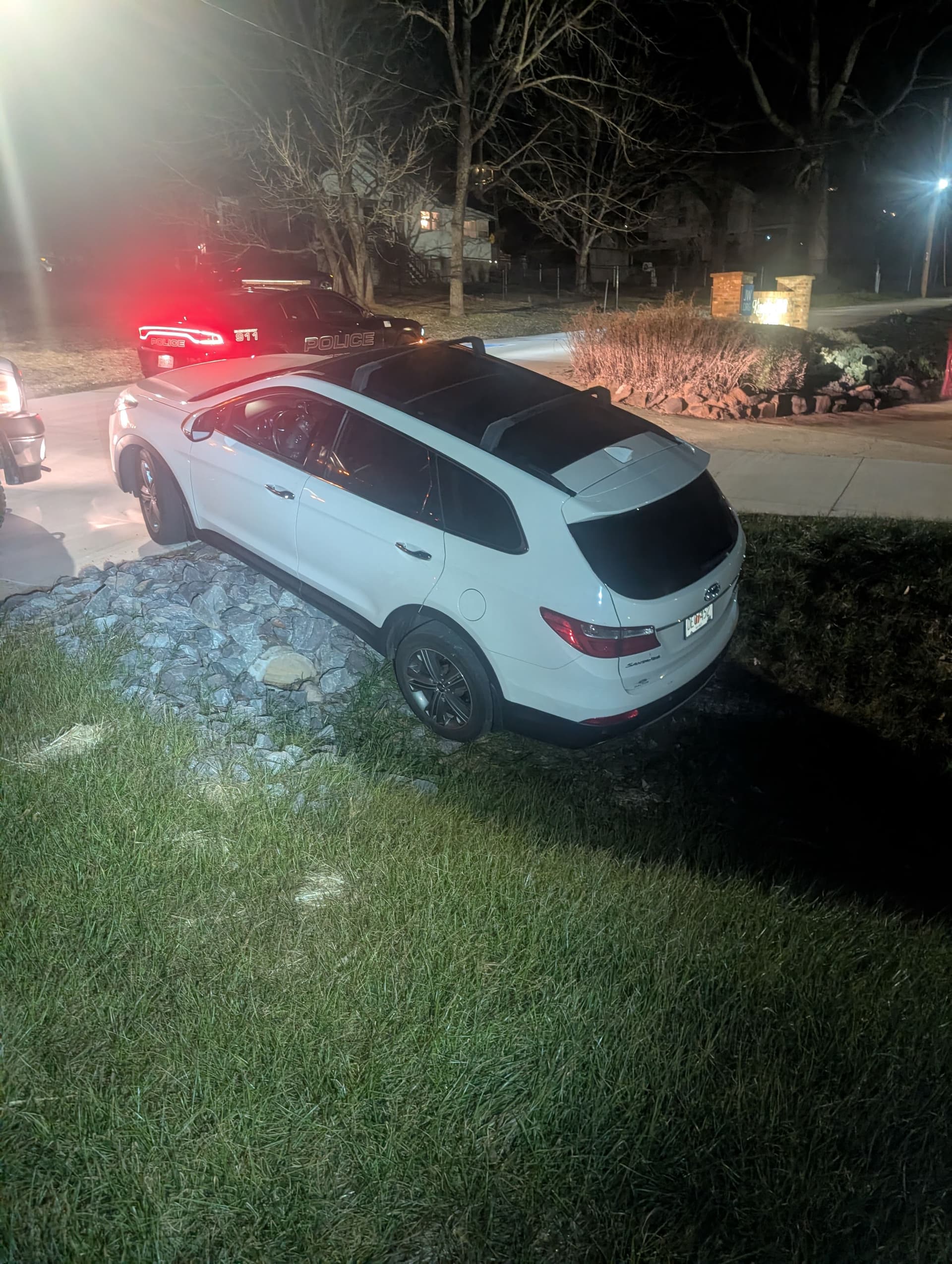 Gallery photos for Nighttime SUV Rescue by ABC Towing: Image #2