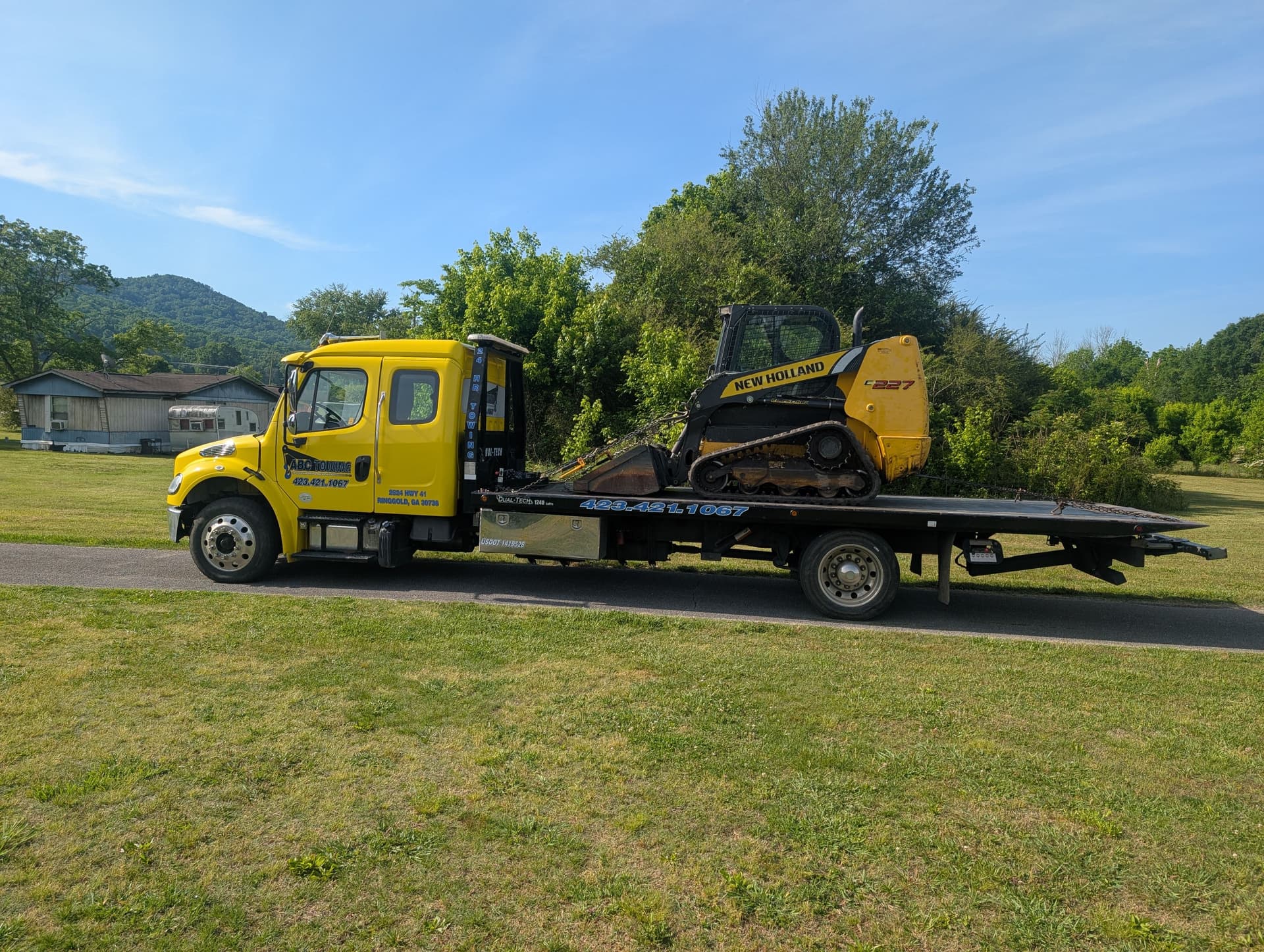 Skid Steer Hauling Done Right From Ringgold to Hixson image