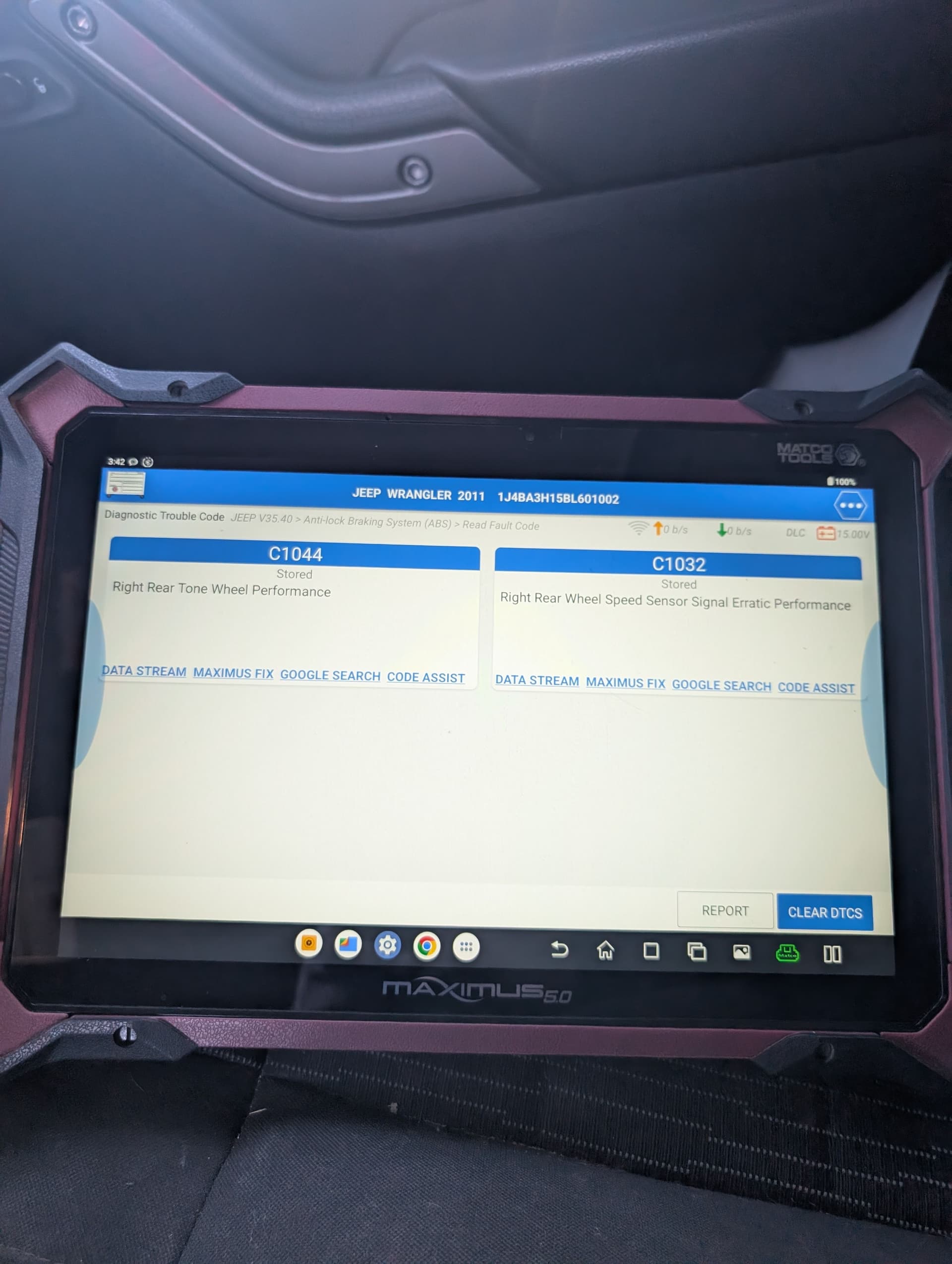 Gallery photos for Diagnosing a 2011 Jeep Wrangler: Image #2