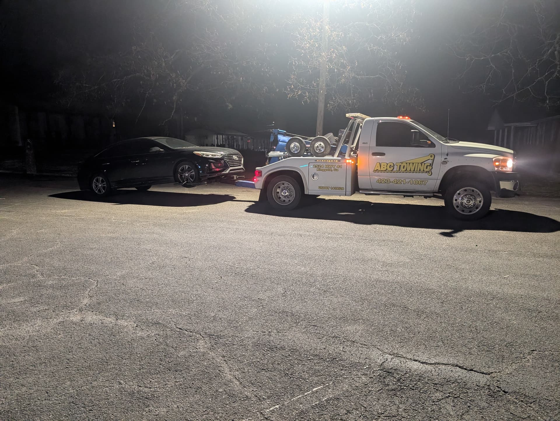 Gallery photos for Nighttime Towing on Cloud Springs Rd Fort Oglethorpe GA: Image #5