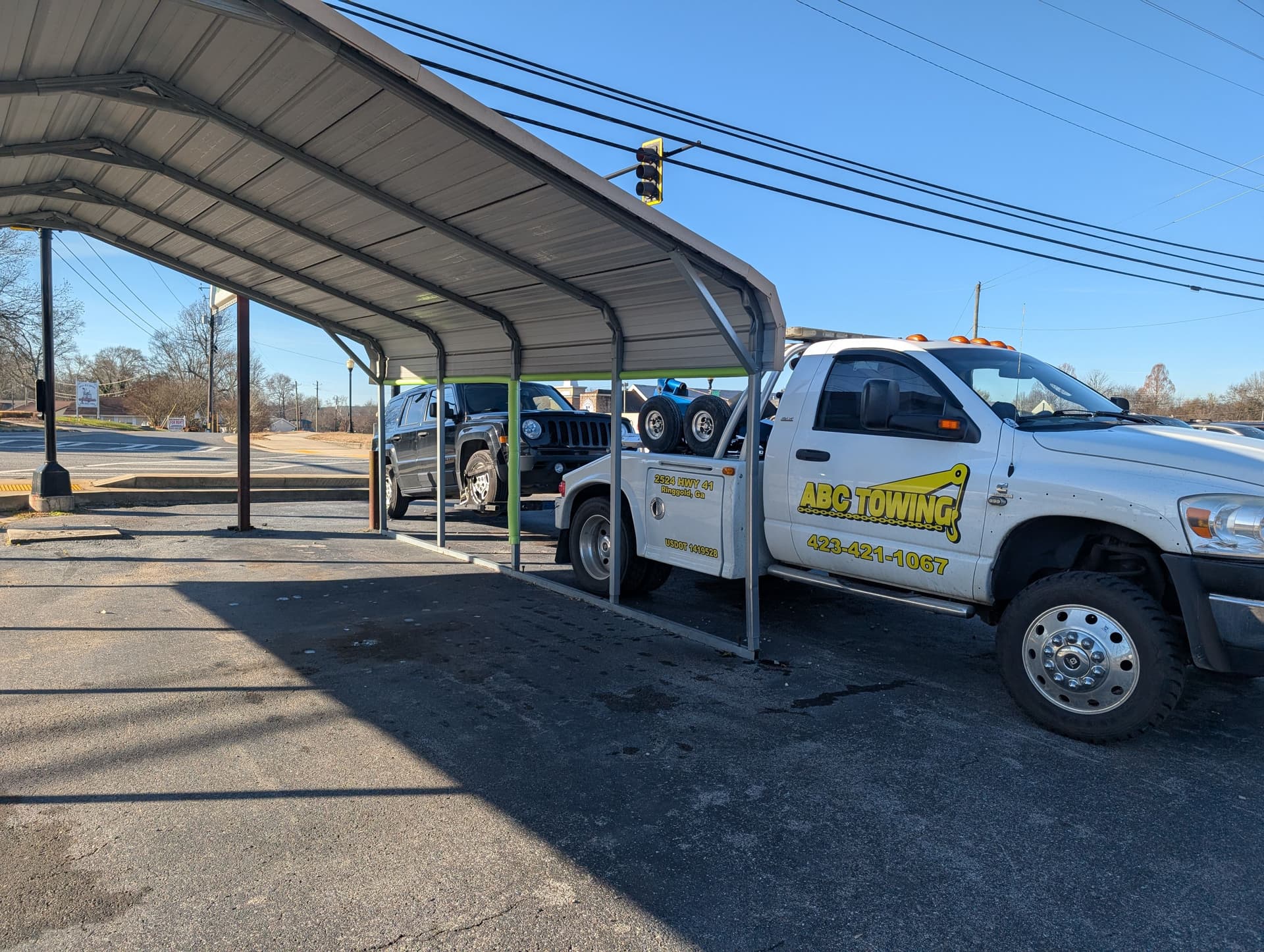 Gallery photos for Jeep Patriot Rescue by ABC Towing in Ringgold: Image #3