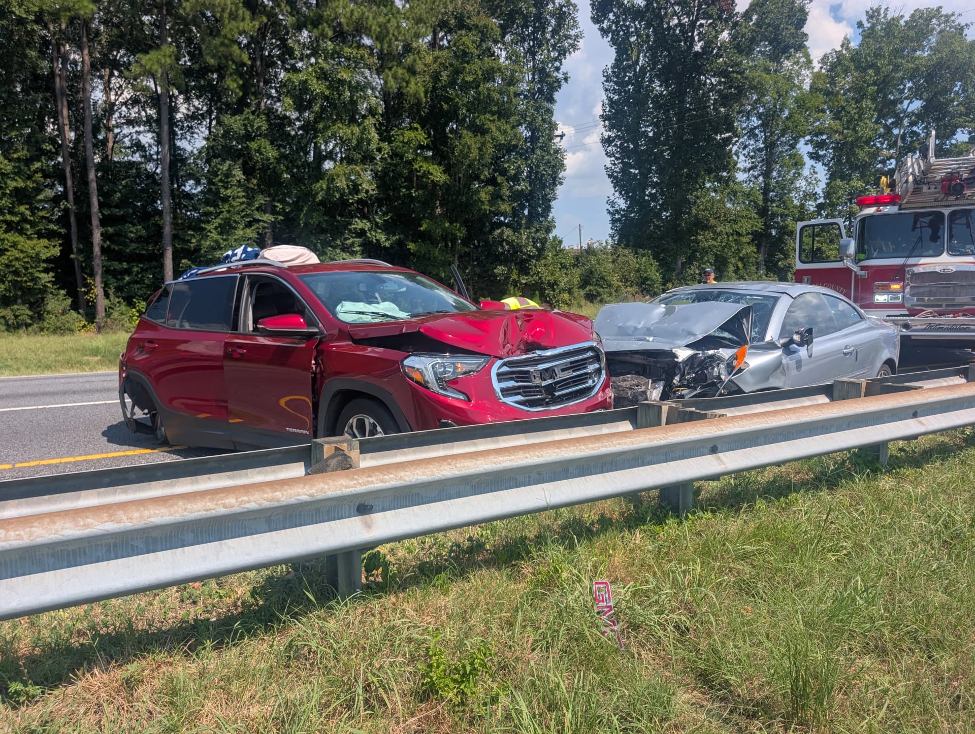 Gallery photos for Multi-Vehicle Accident Response on I-75 North in Ringgold: Image #4