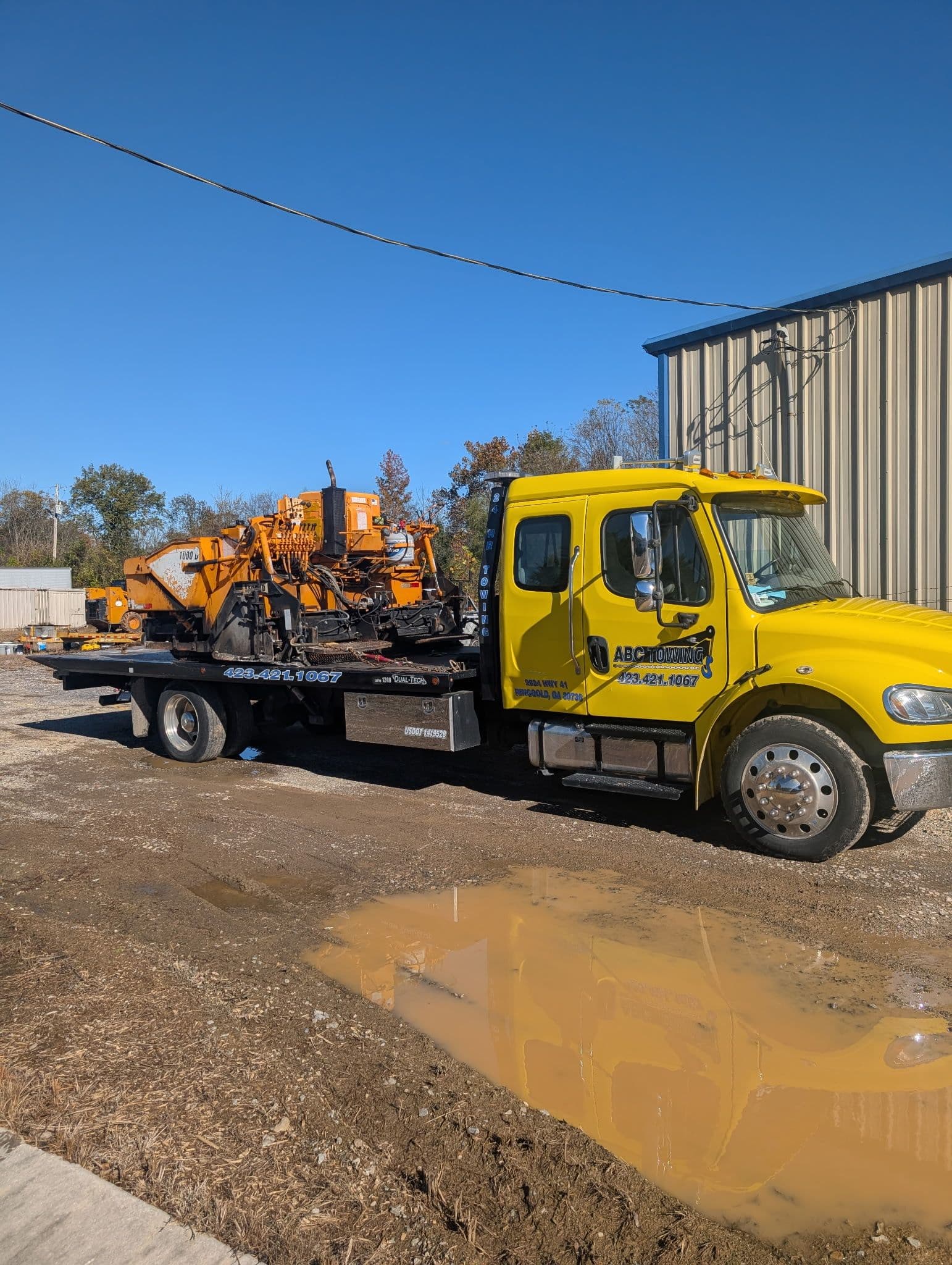 Gallery photos for Efficient Heavy Equipment Hauling in Lafayette GA: Image #1