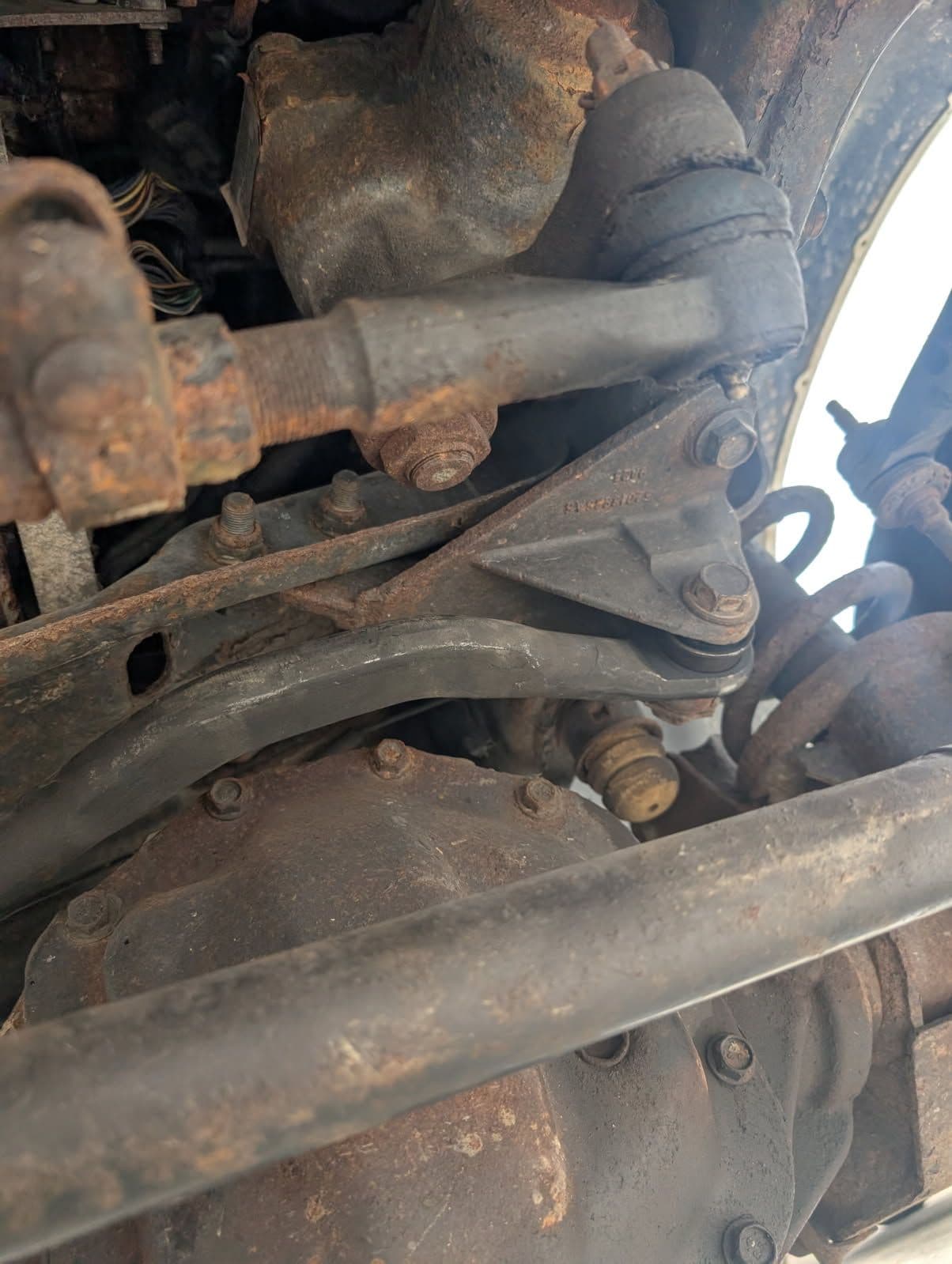 Gallery photos for Tackling Rusty Suspensions: Front Track Bar Replacement on Dodge Ram 5500: Image #1