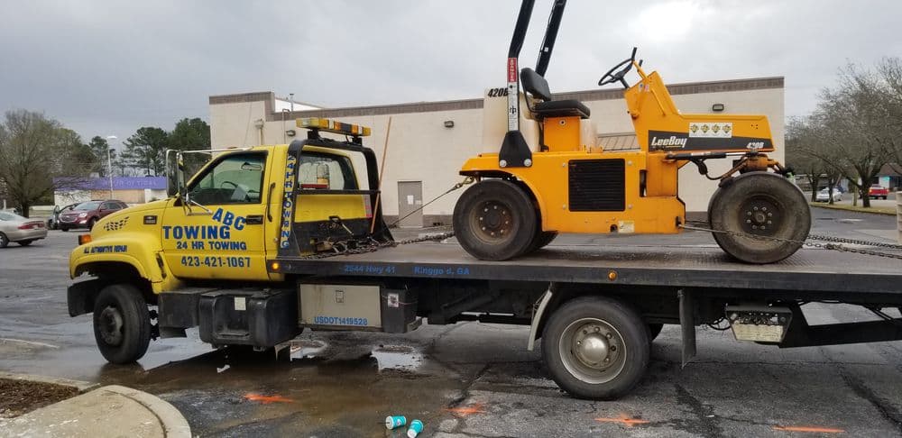 Hot Shot Towing image