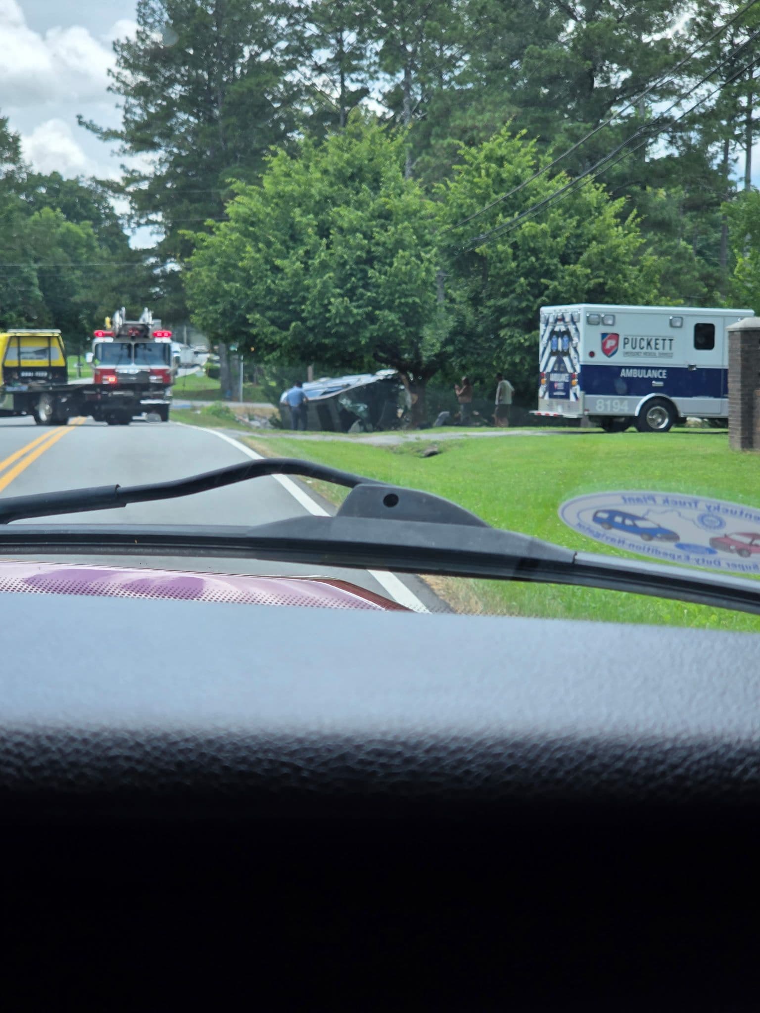 Gallery photos for Bad Wreck on Three Notch Rd - Everyone Made It Out: Image #4