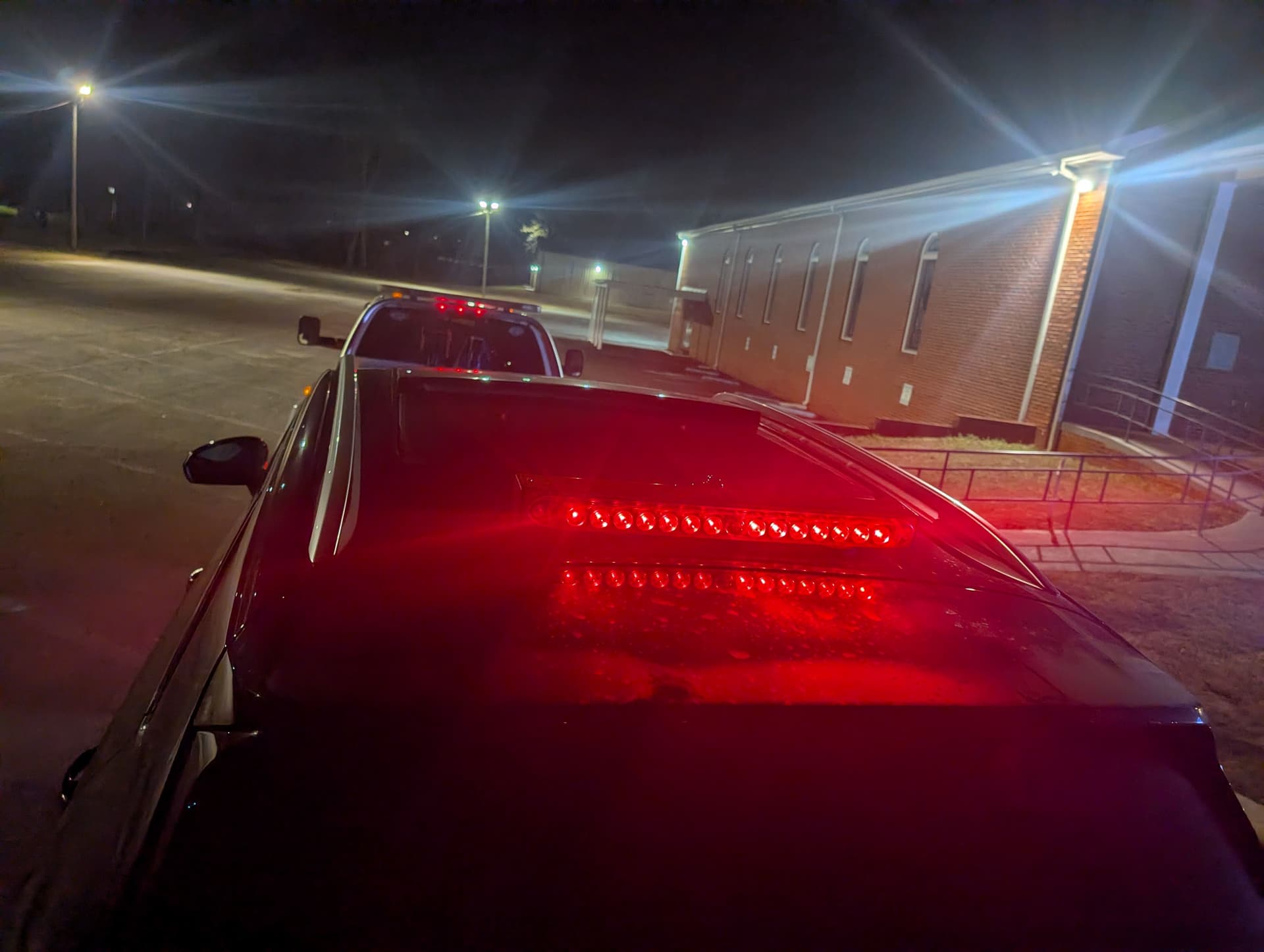 Gallery photos for Efficient Nighttime Towing for a Volkswagen Taos: Image #2