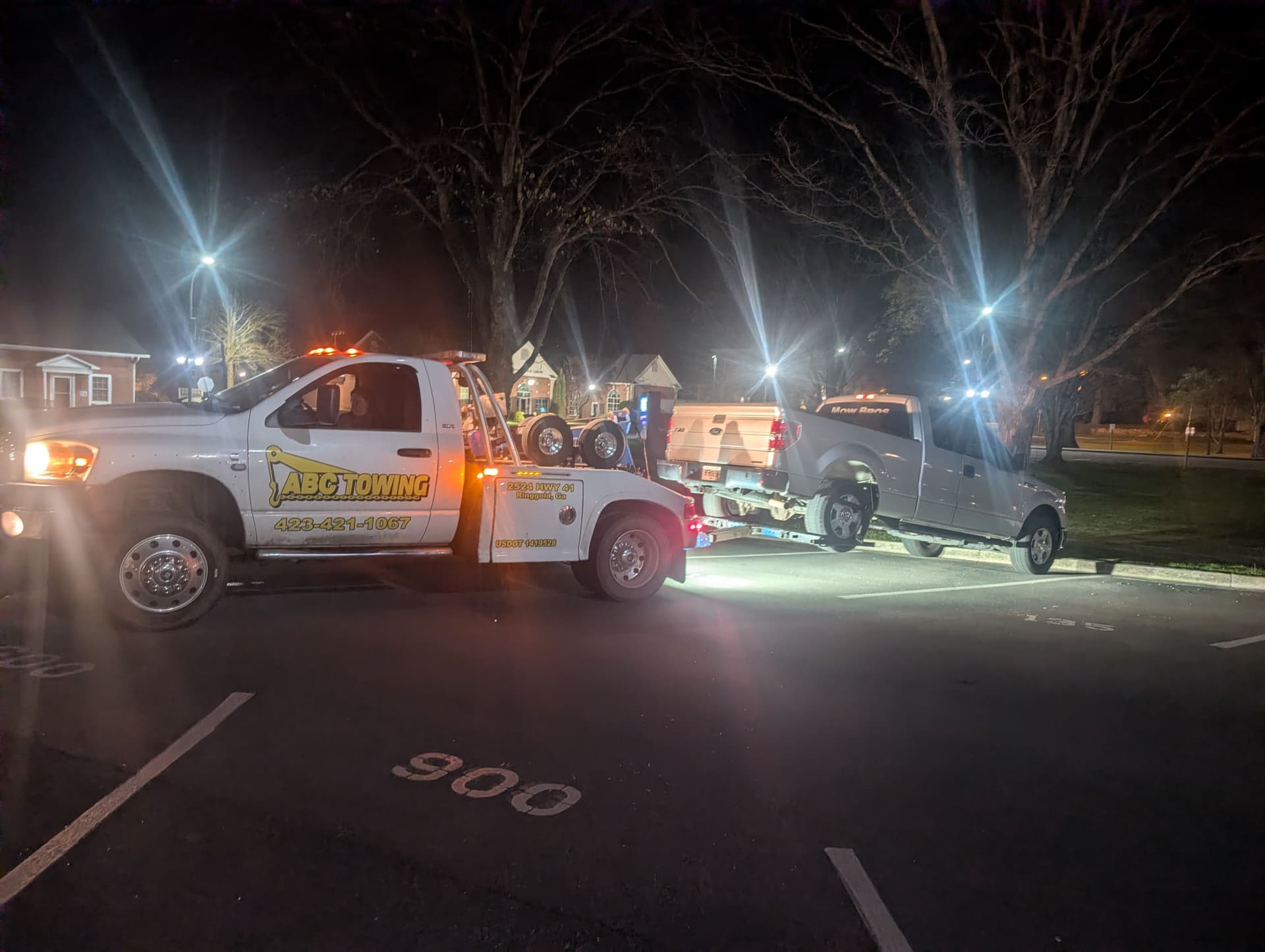 Nighttime Towing Rescue in Chickamauga image