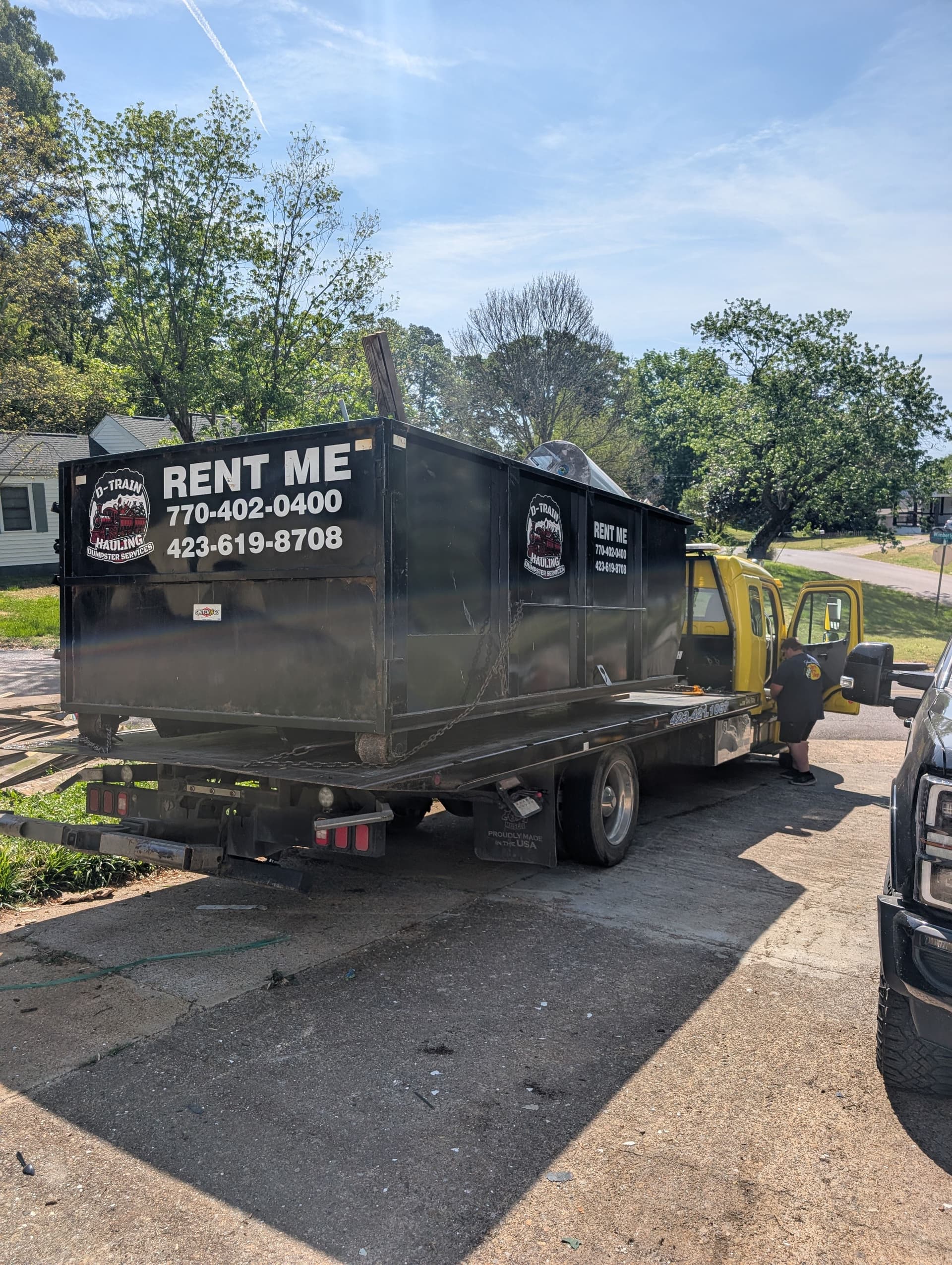 Gallery photos for Rolloff Dumpster Hauled to Customer Lot When Truck Was Down: Image #6
