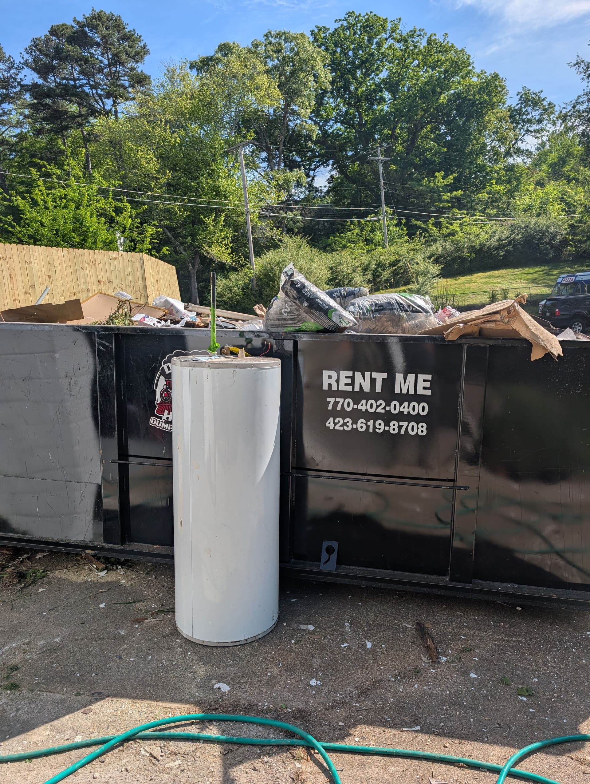 Gallery photos for Rolloff Dumpster Hauled to Customer Lot When Truck Was Down: Image #4