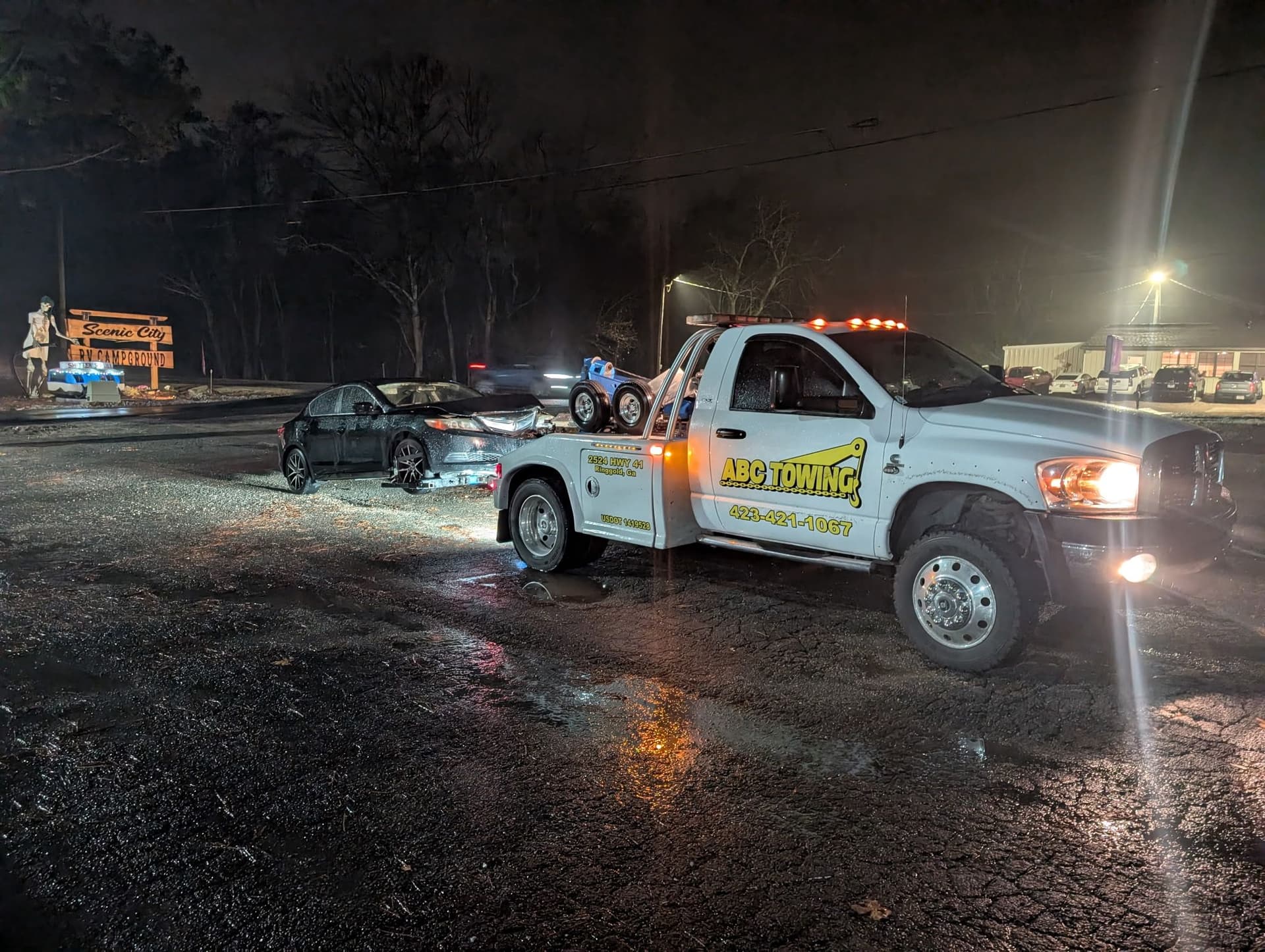 Gallery photos for 24/7 Towing Support Under Starry Skies: Image #3