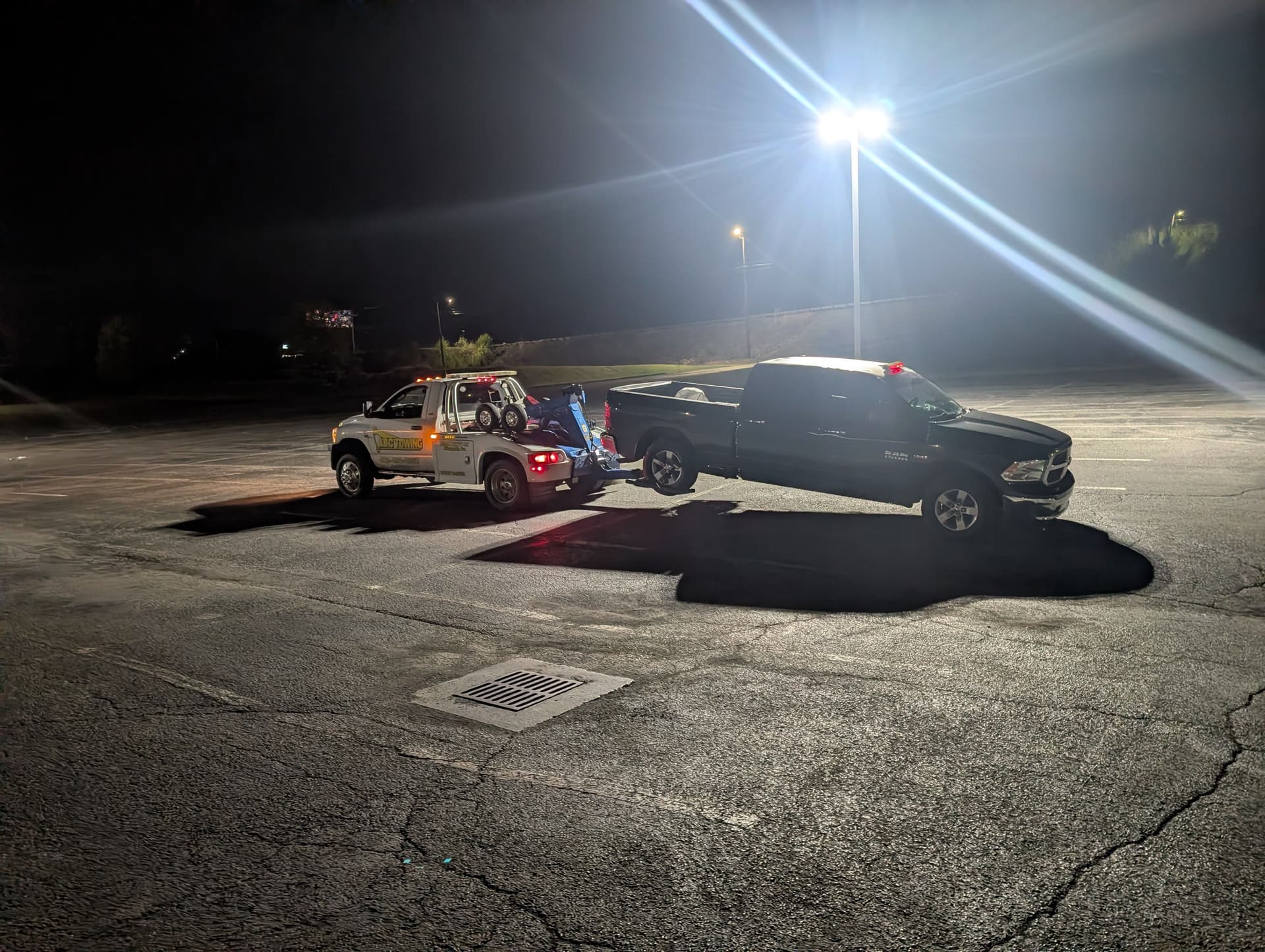 Gallery photos for Nighttime Dodge Ram Rescue by ABC Towing: Image #1