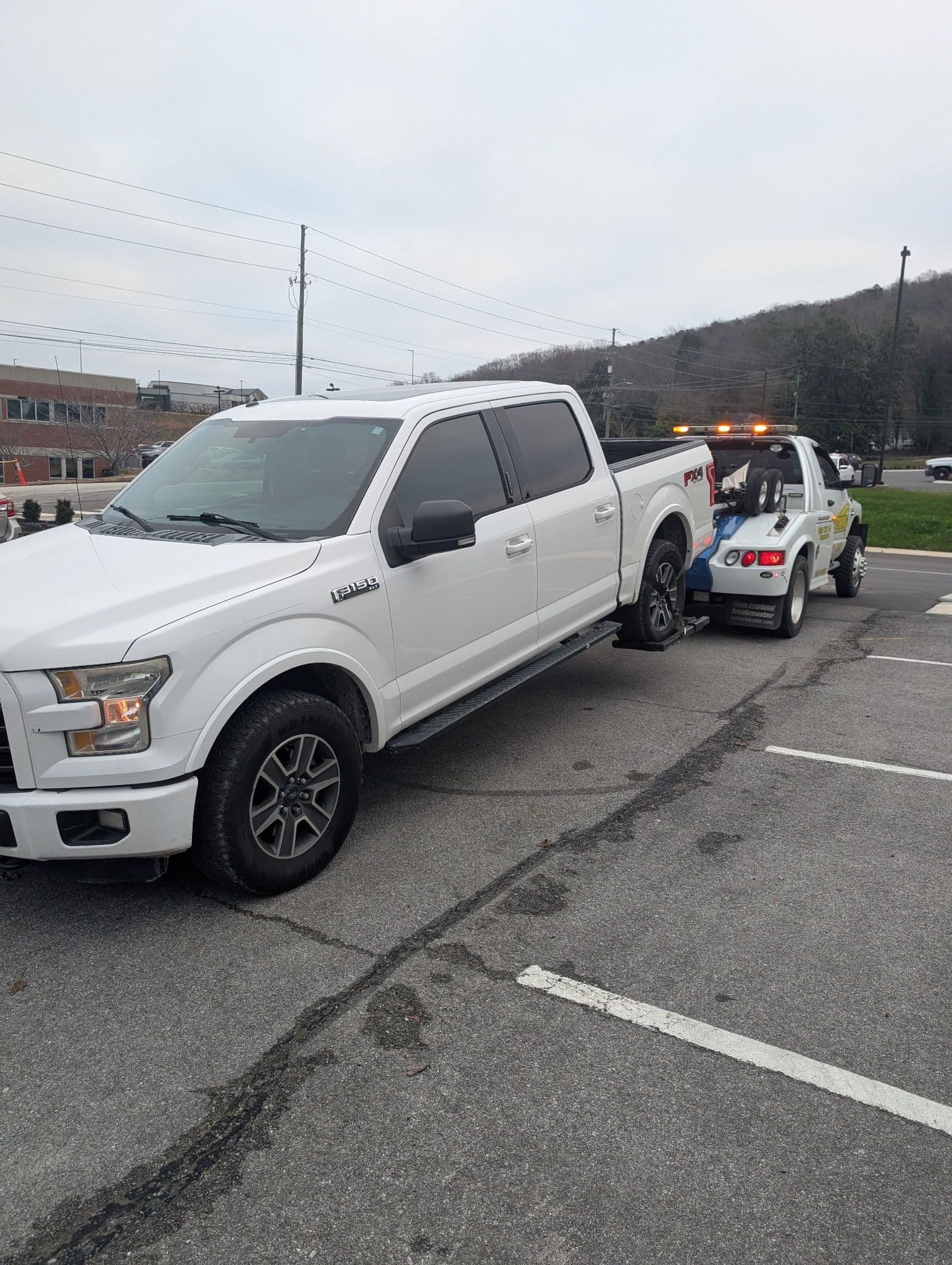 Gallery photos for Reliable Towing from Ooltewah to Ringgold: Our Dodge Tow Truck in Action: Image #3