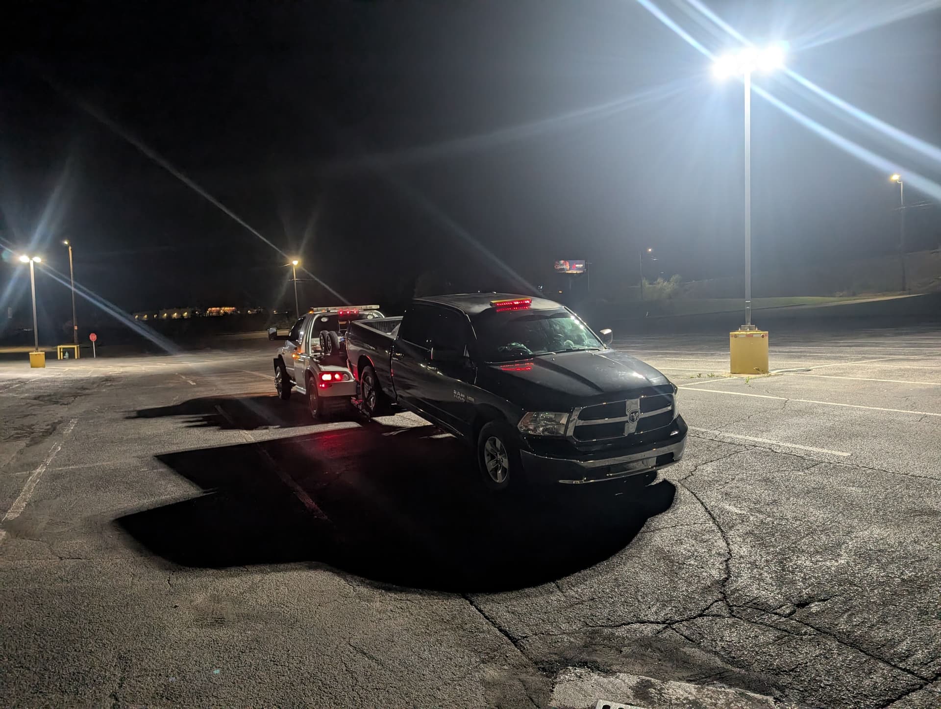 Gallery photos for Nighttime Dodge Ram Rescue by ABC Towing: Image #2